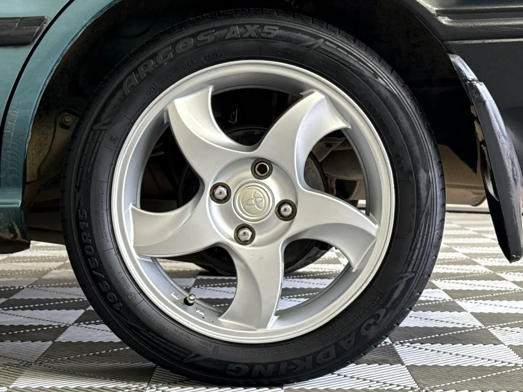 Toyota Conquest