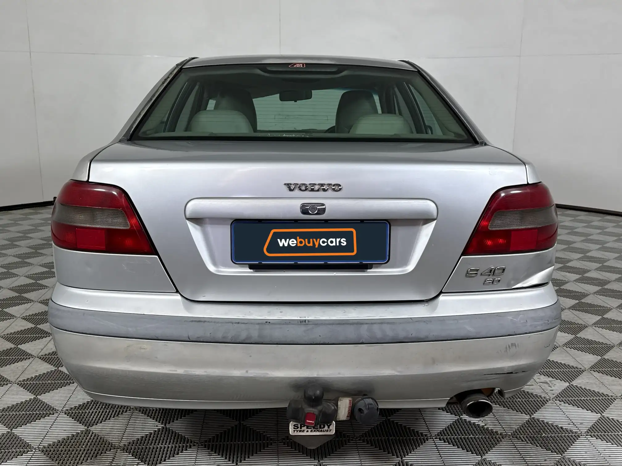 Volvo S40