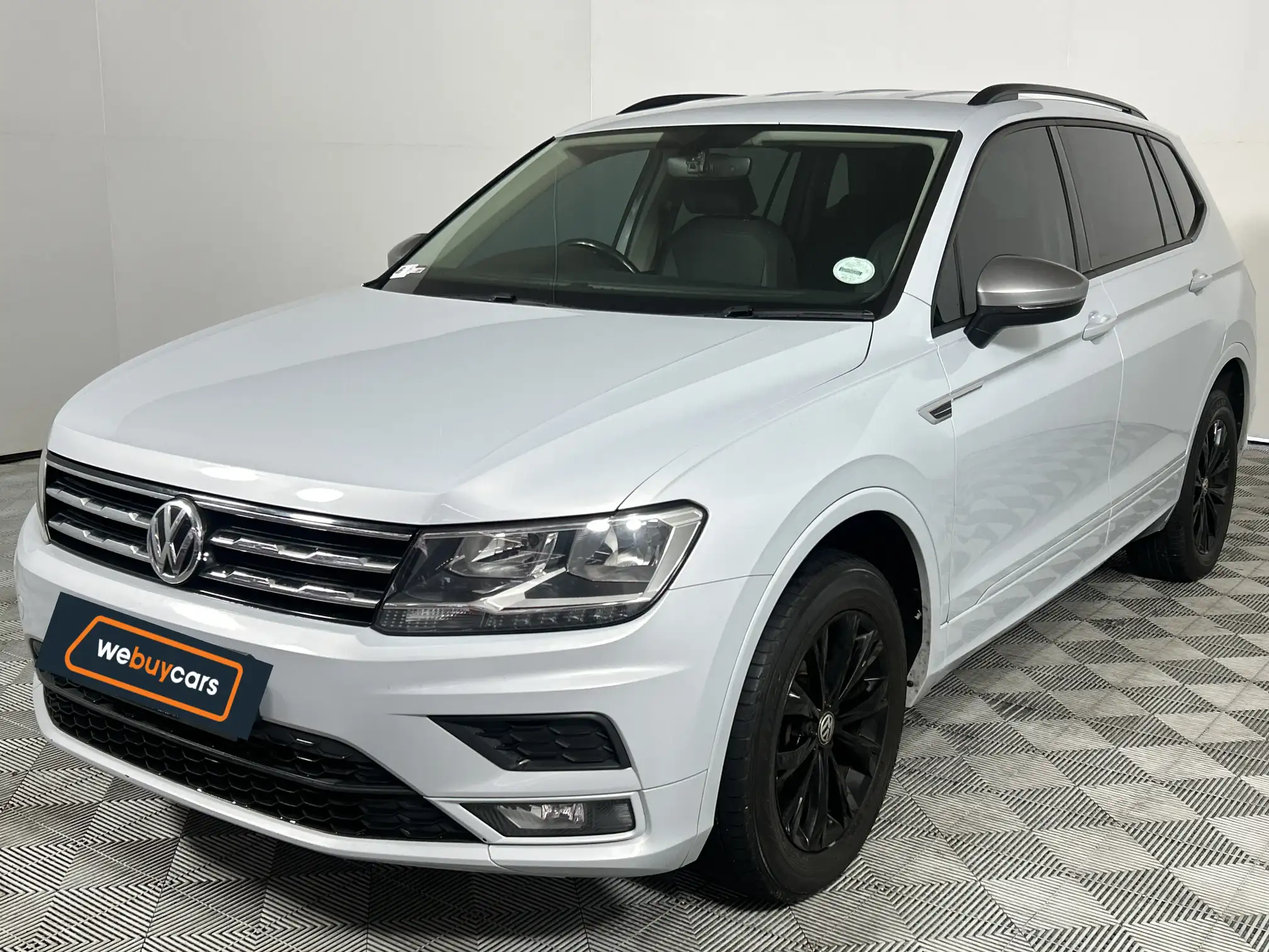 2018 Volkswagen Tiguan Allspace 1.4 TSI T/line DSG (110 KW) at Lansdowne (WC) for sale R248900