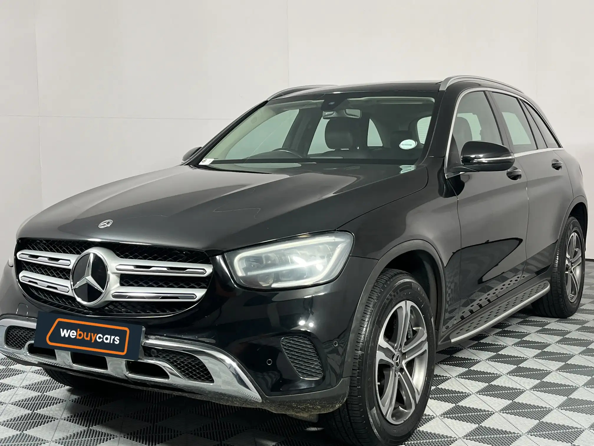 2021 Mercedes-Benz GLC