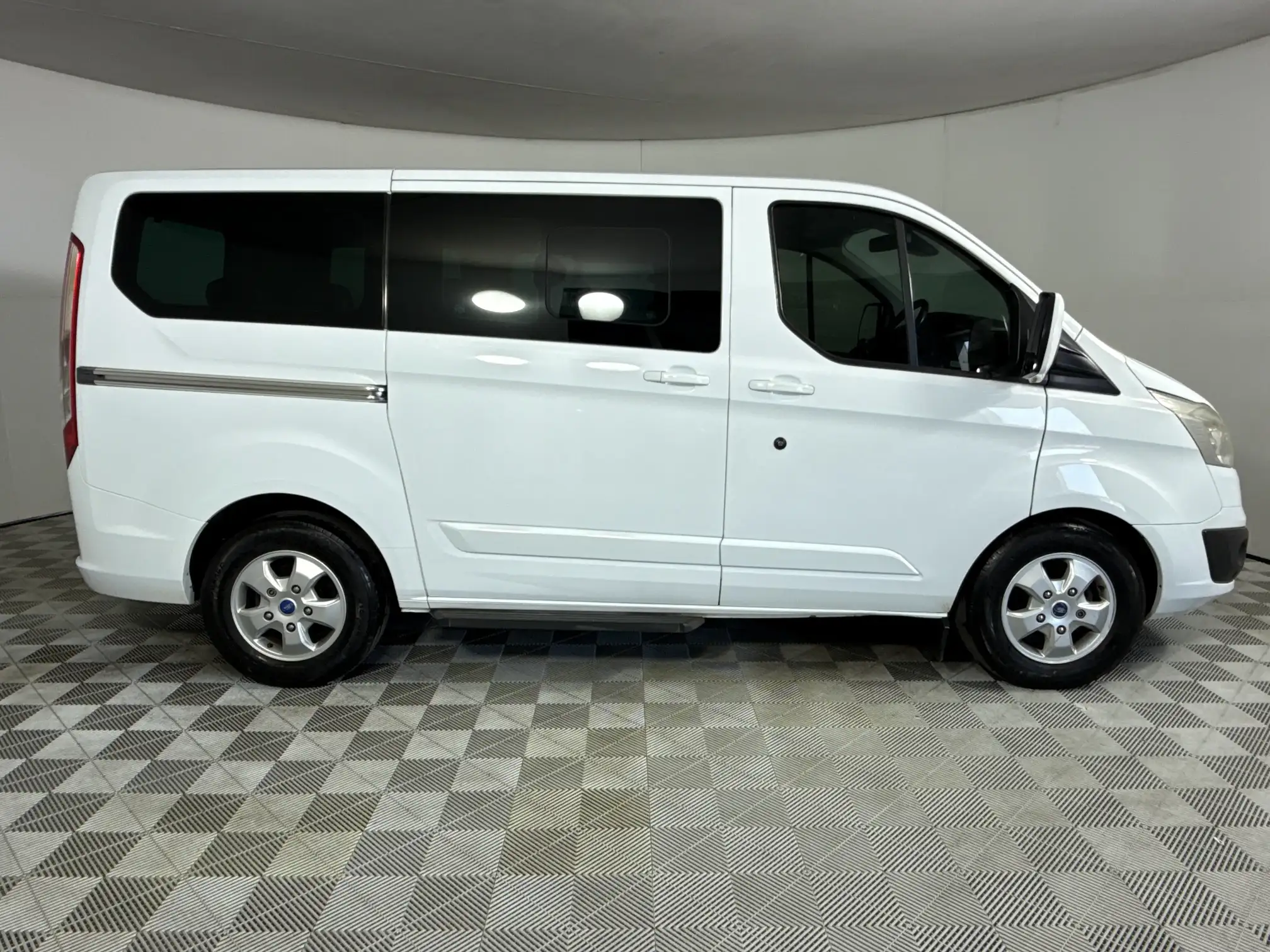 Ford Tourneo