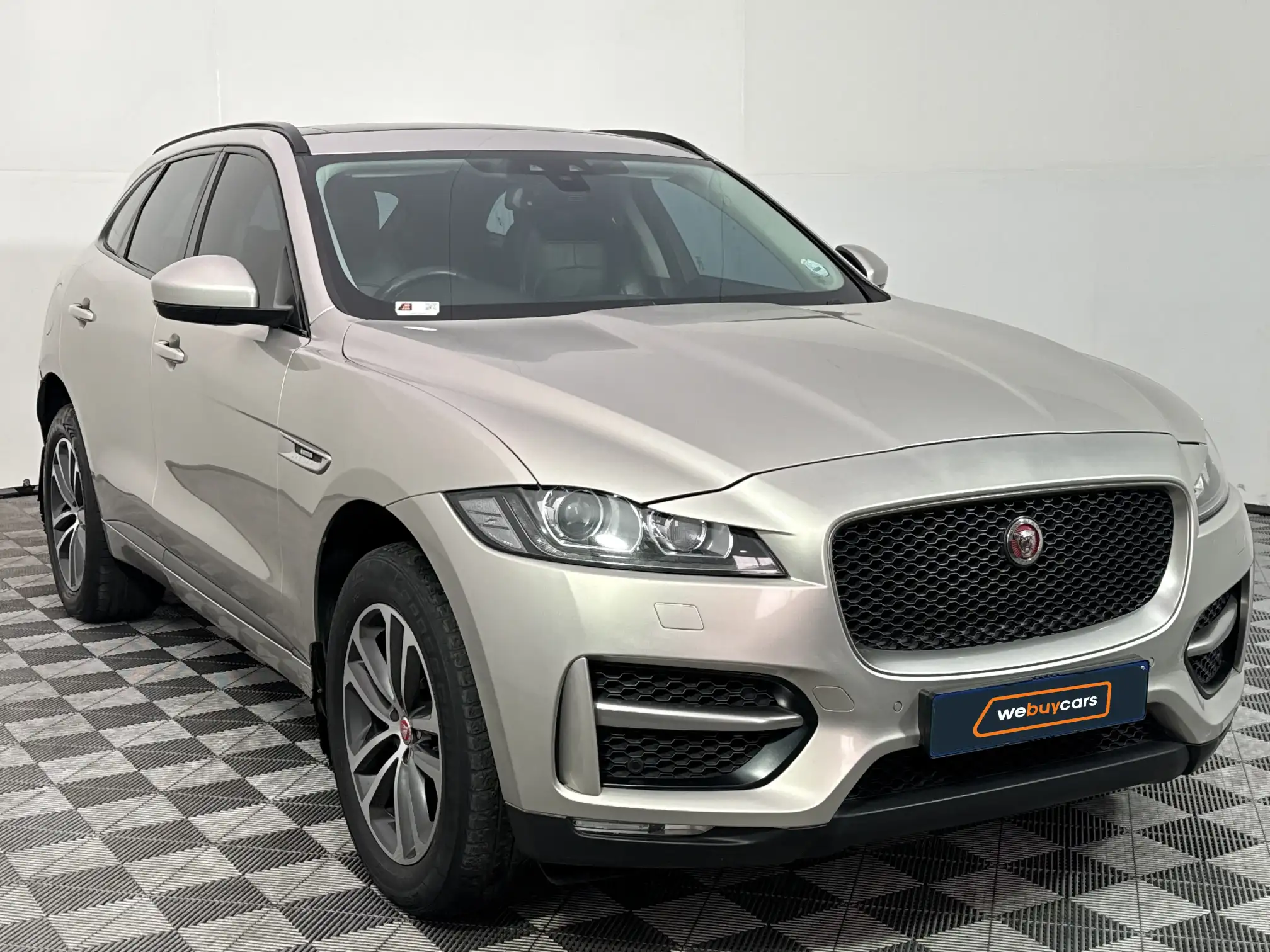 Jaguar F-Pace