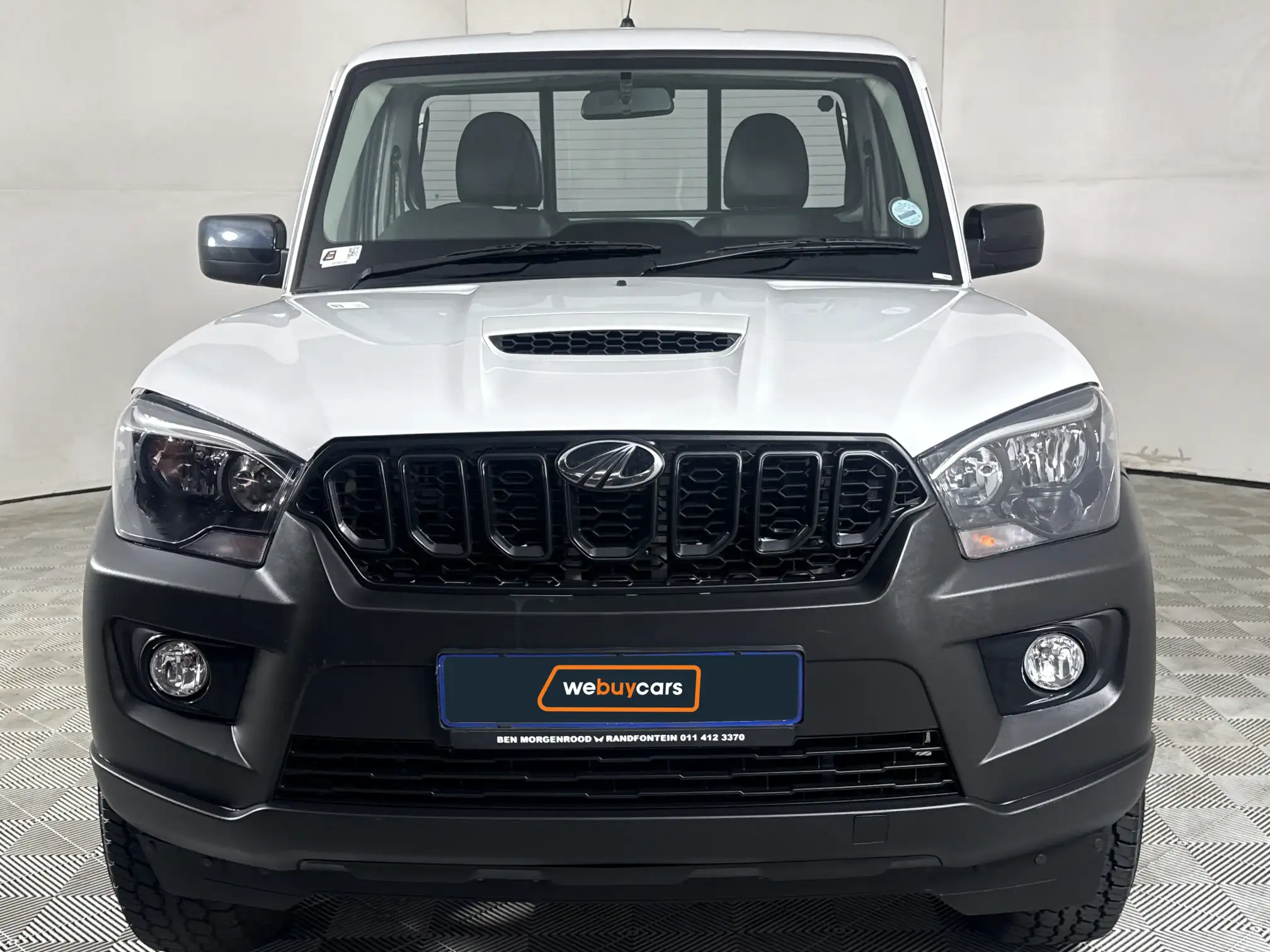 Mahindra PIK UP