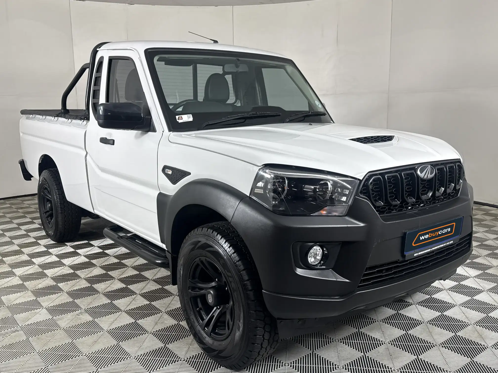 Mahindra PIK UP