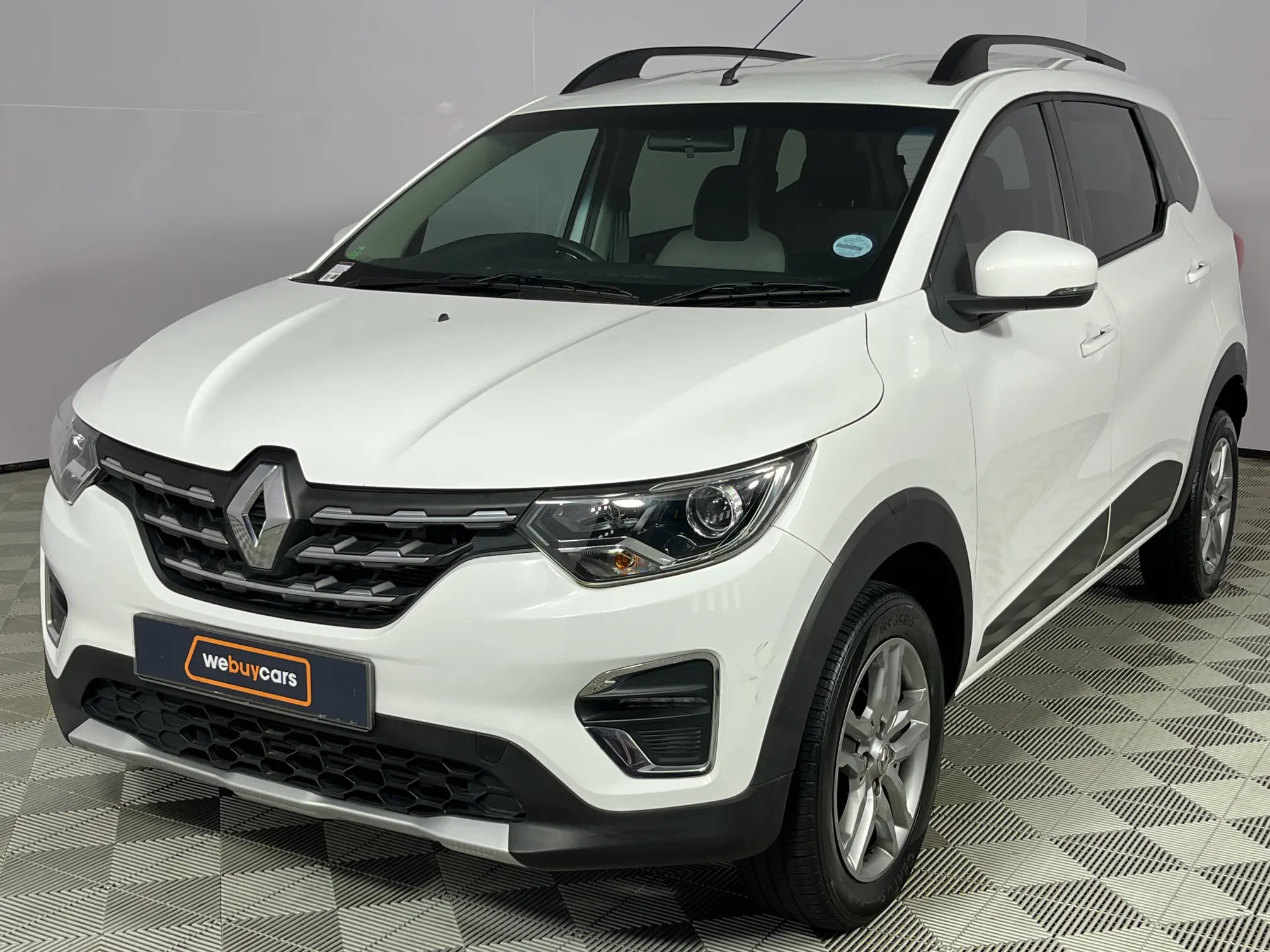 2022 Renault Triber 1.0 Prestige / Intens AMT
