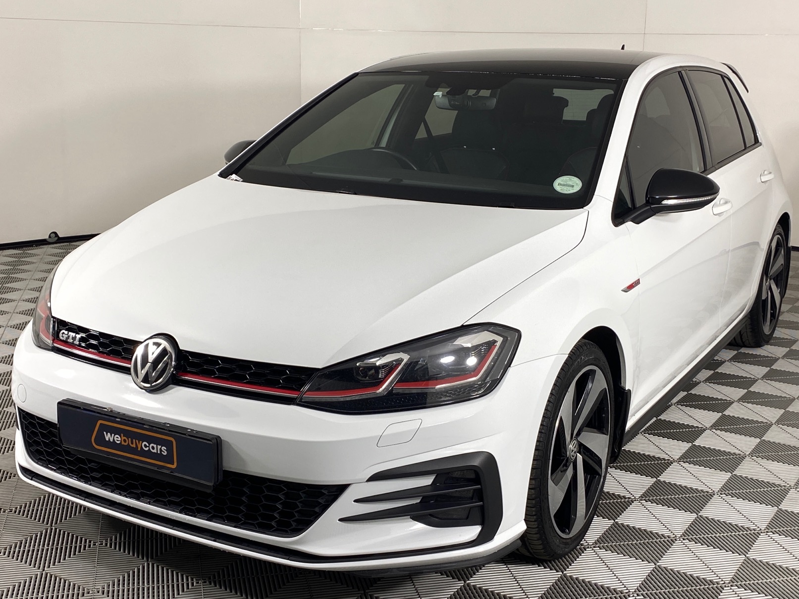 Used Volkswagen Golf 7 Gti 2 0 Tsi Dsg For Sale Webuycars
