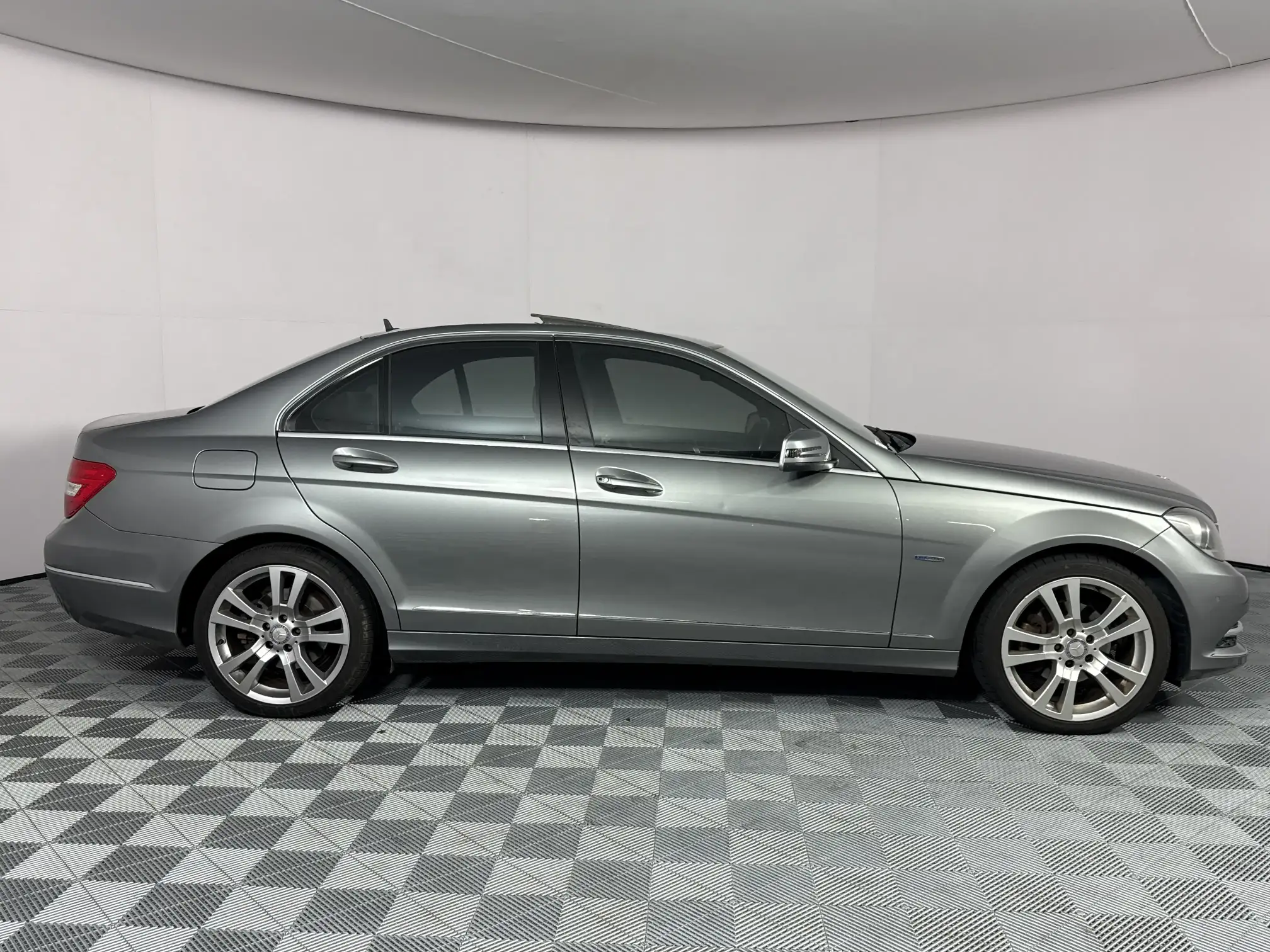 Mercedes-Benz C Class Sedan