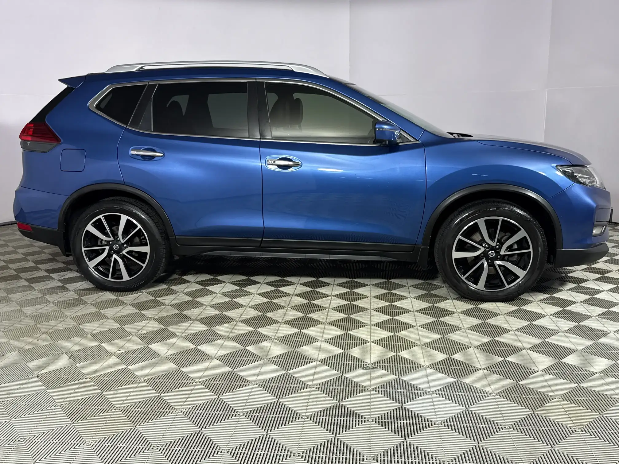 Nissan X Trail