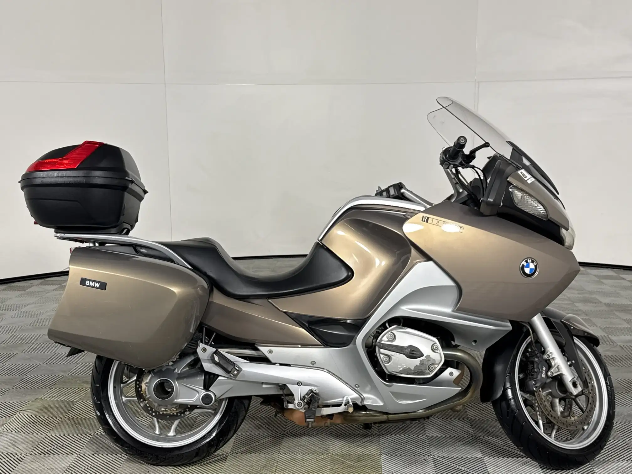 2008 BMW R Series