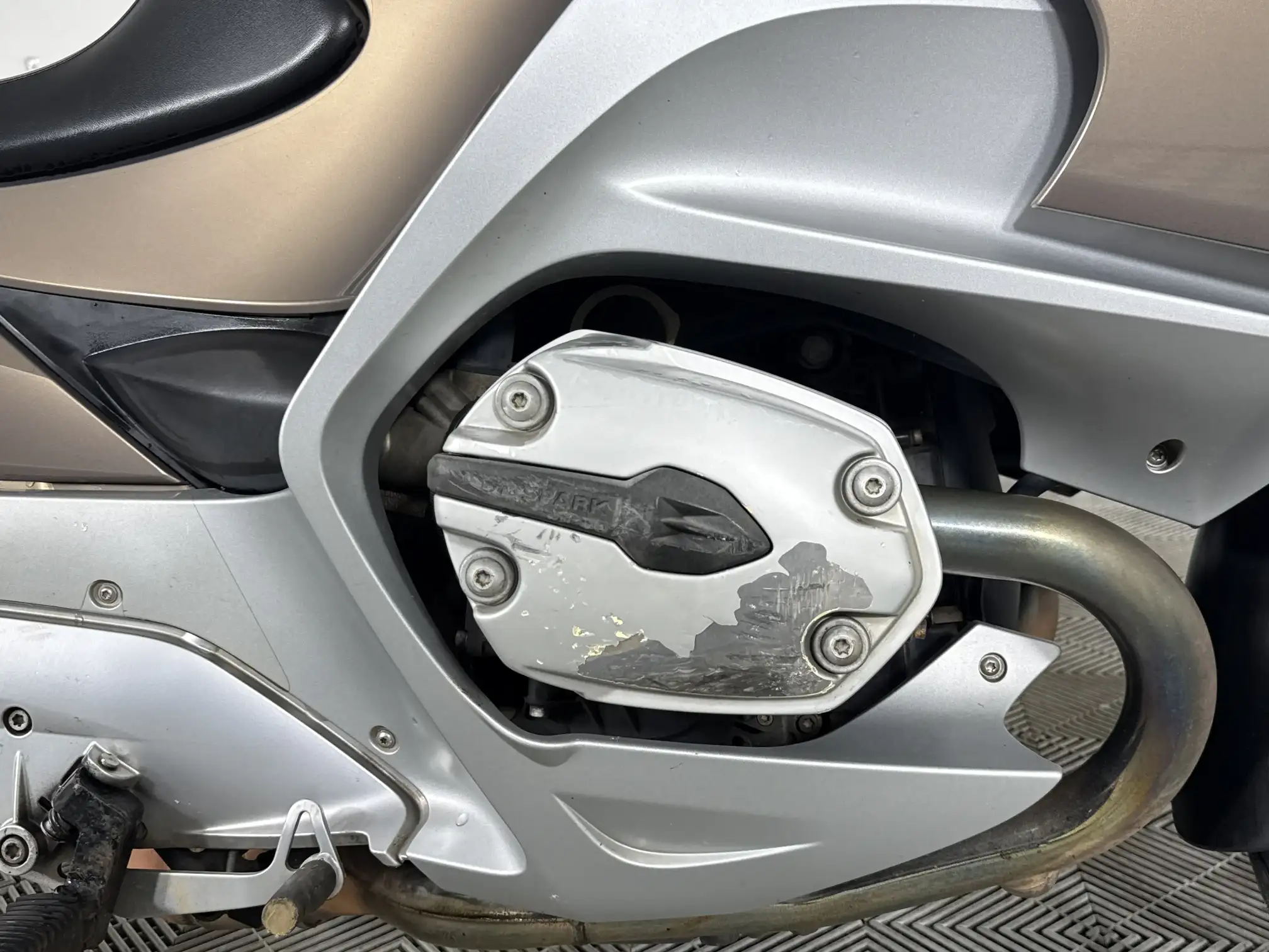 BMW R Series
