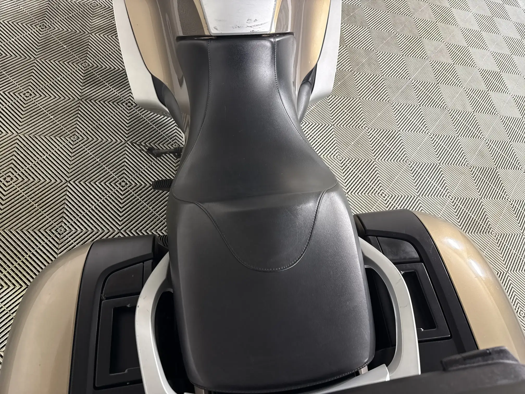 BMW R Series