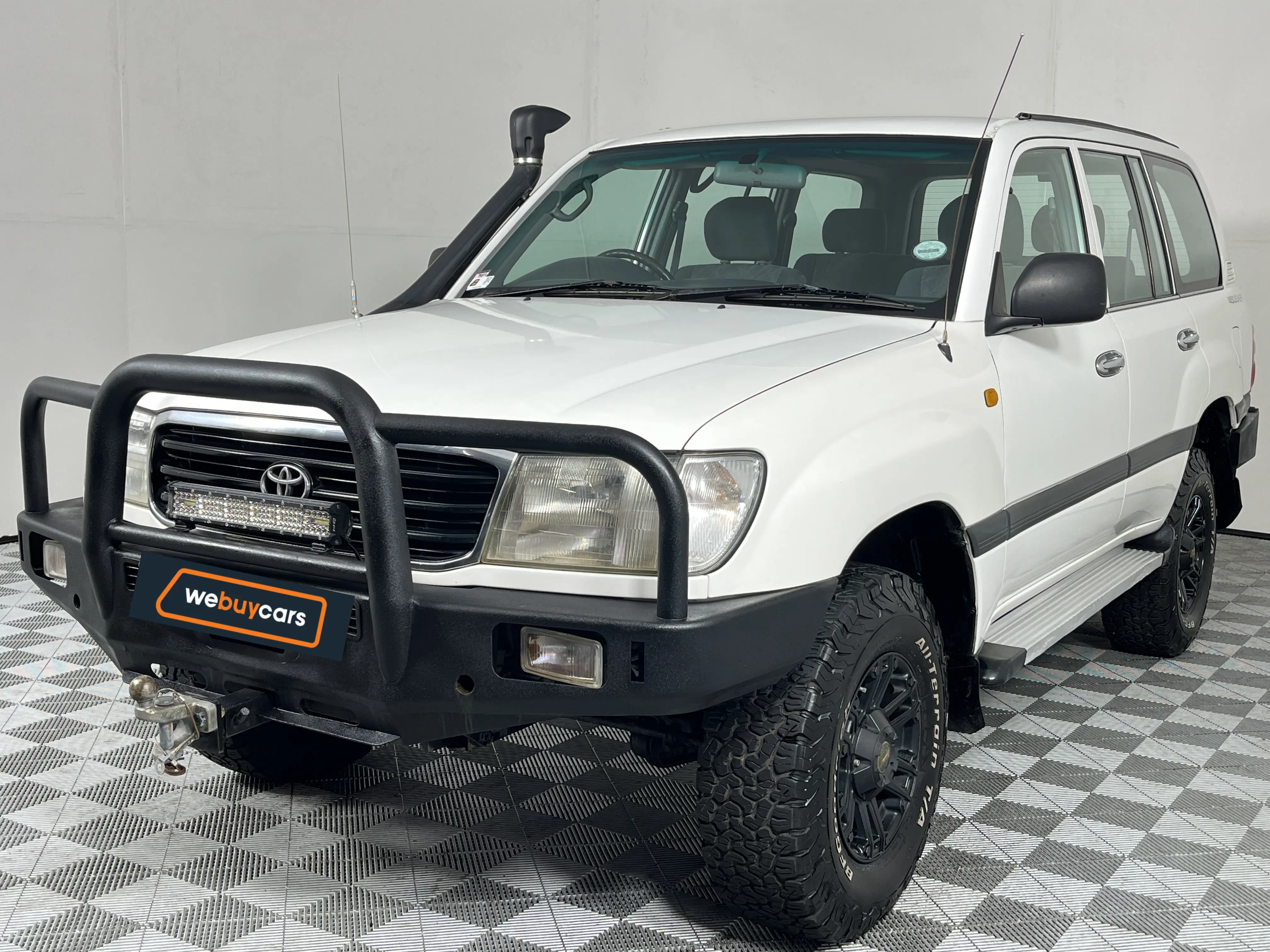 1998 Toyota Land Cruiser 100 GX P