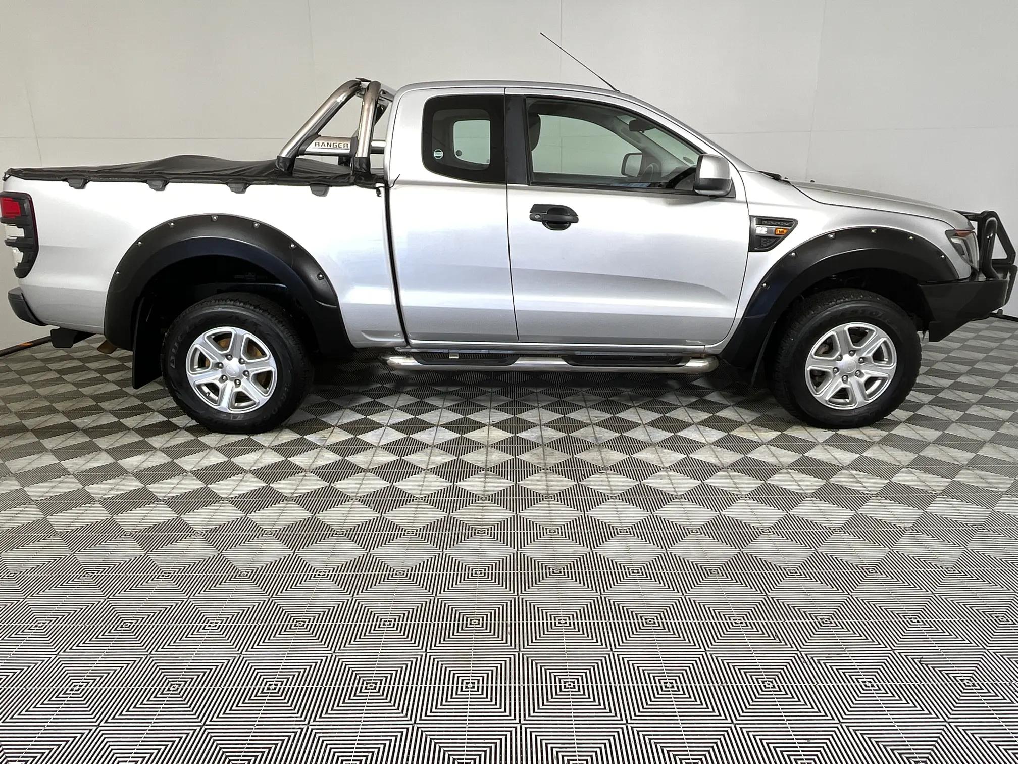 Ford Ranger V Tdci Xl Super Cab Hi Rider For Sale R Carfind Co Za