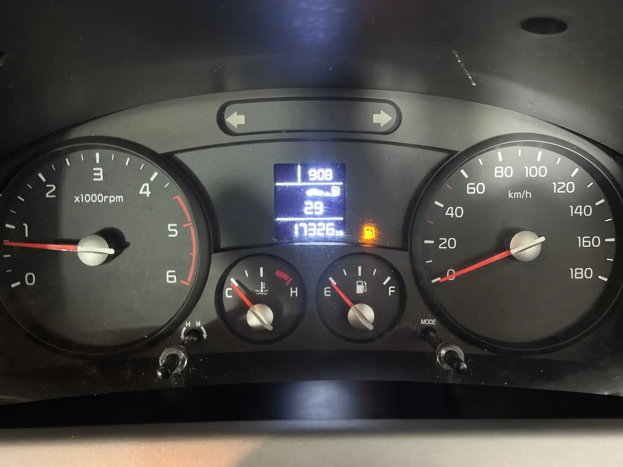 KIA K 2700
