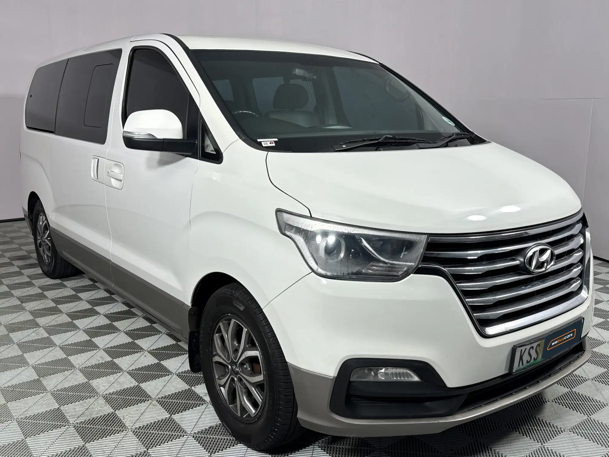 Hyundai H-1