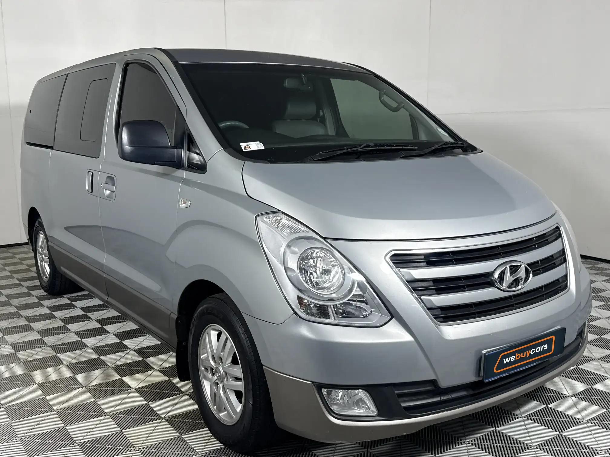 Hyundai H-1