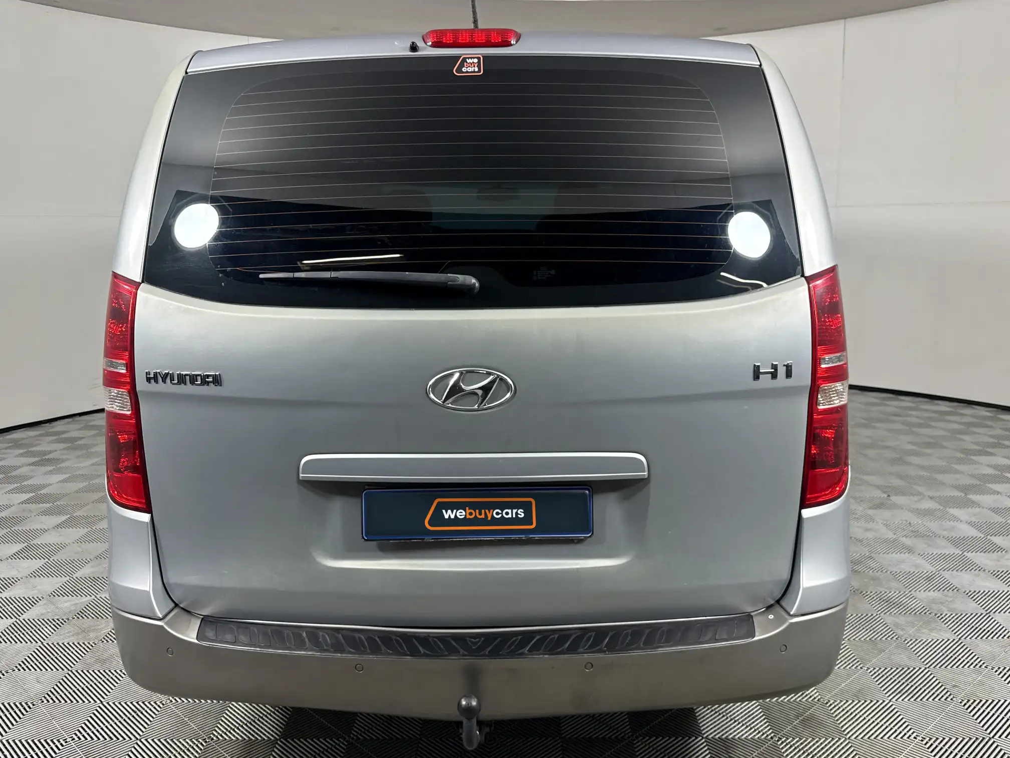 Hyundai H-1