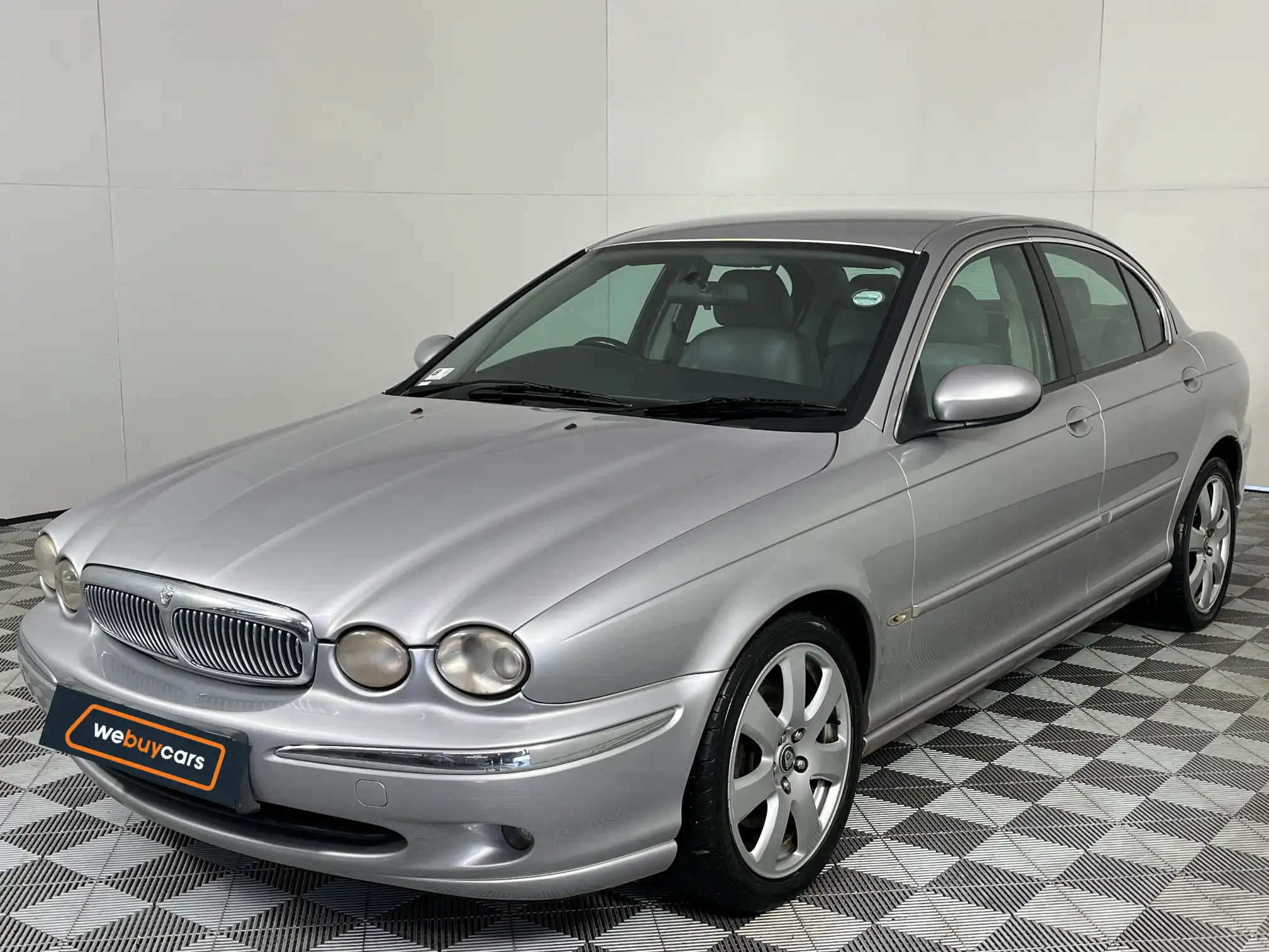 Jaguar X-Type