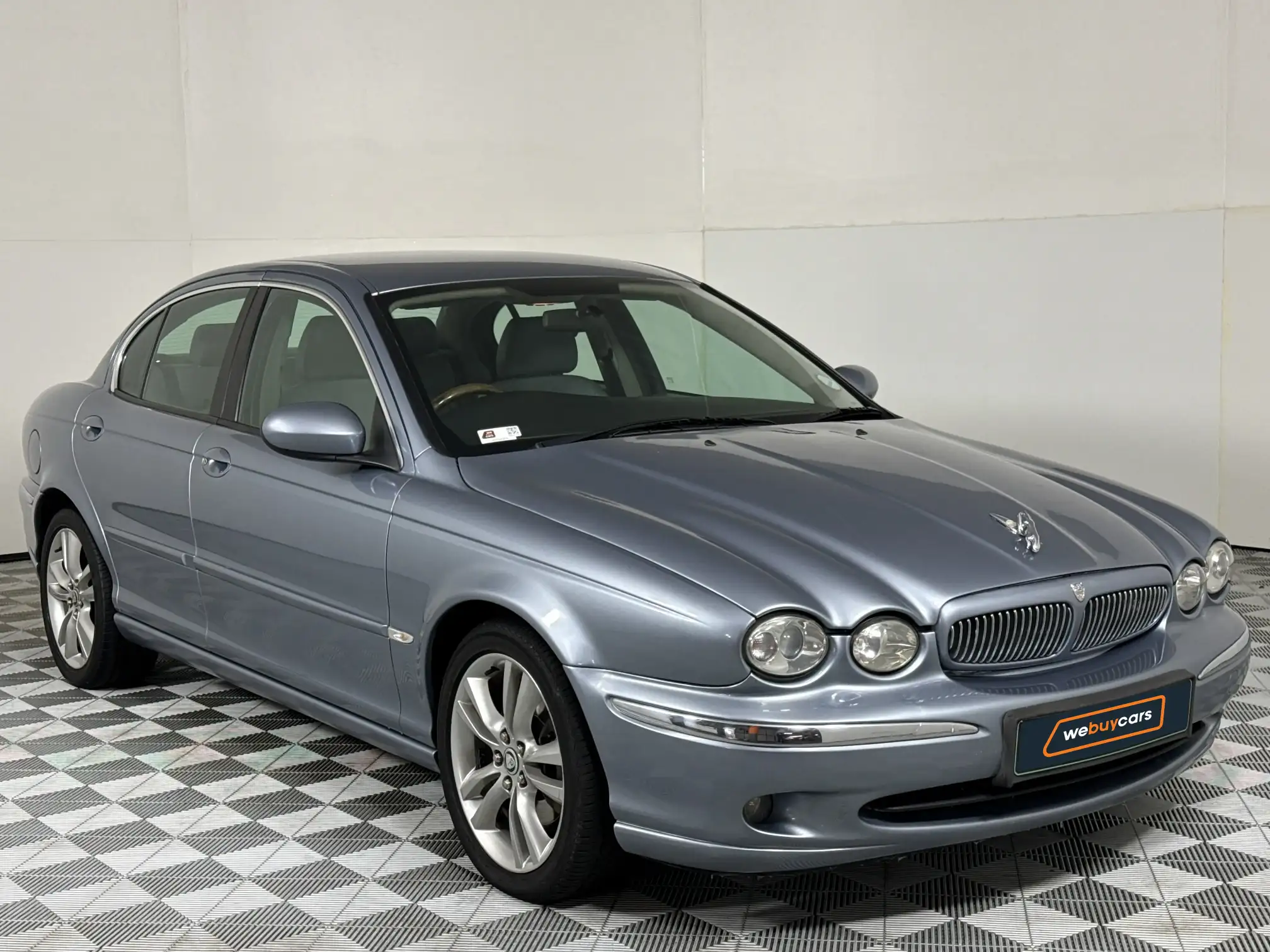 Jaguar X-Type