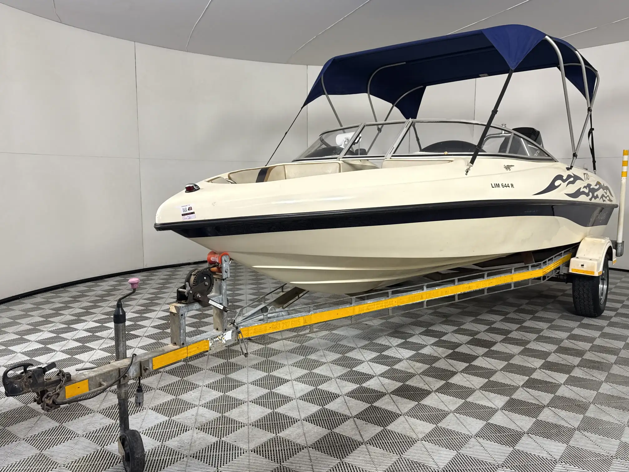 2005 Outrage 170