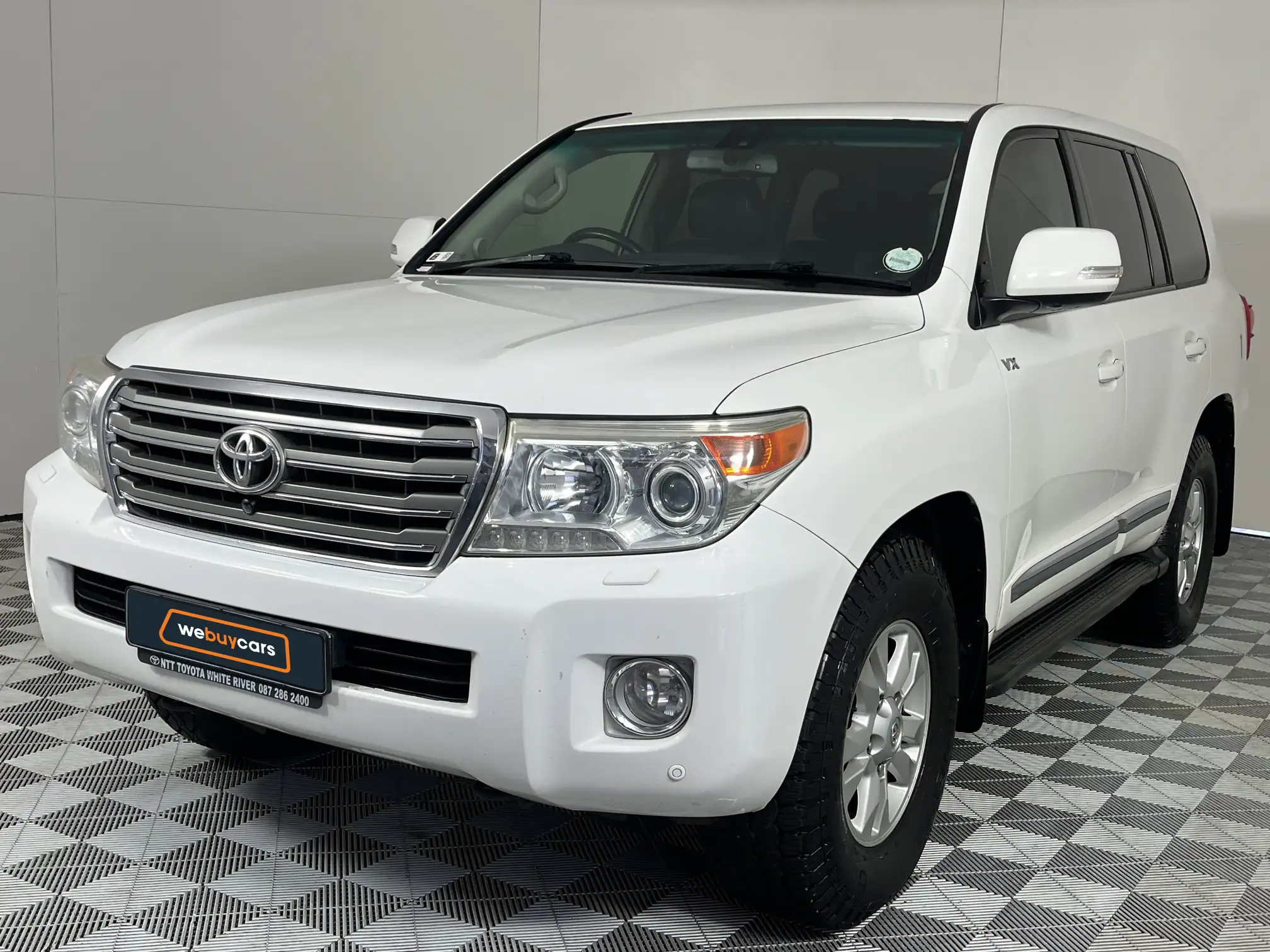 2014 Toyota Land Cruiser