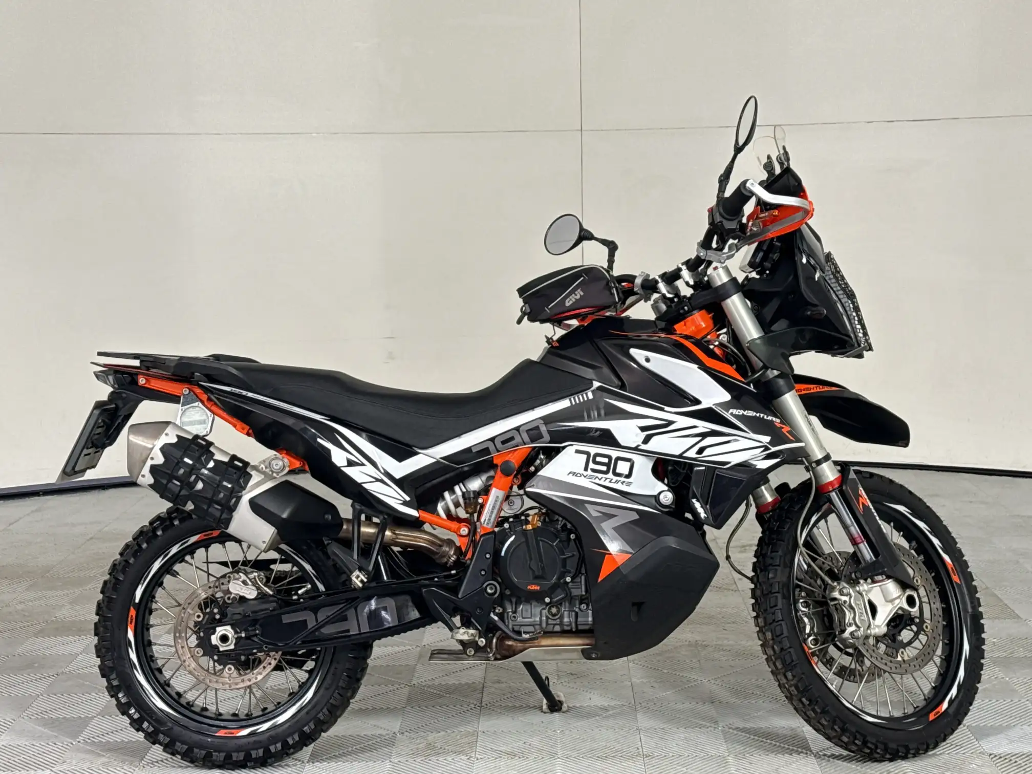 KTM Adventure
