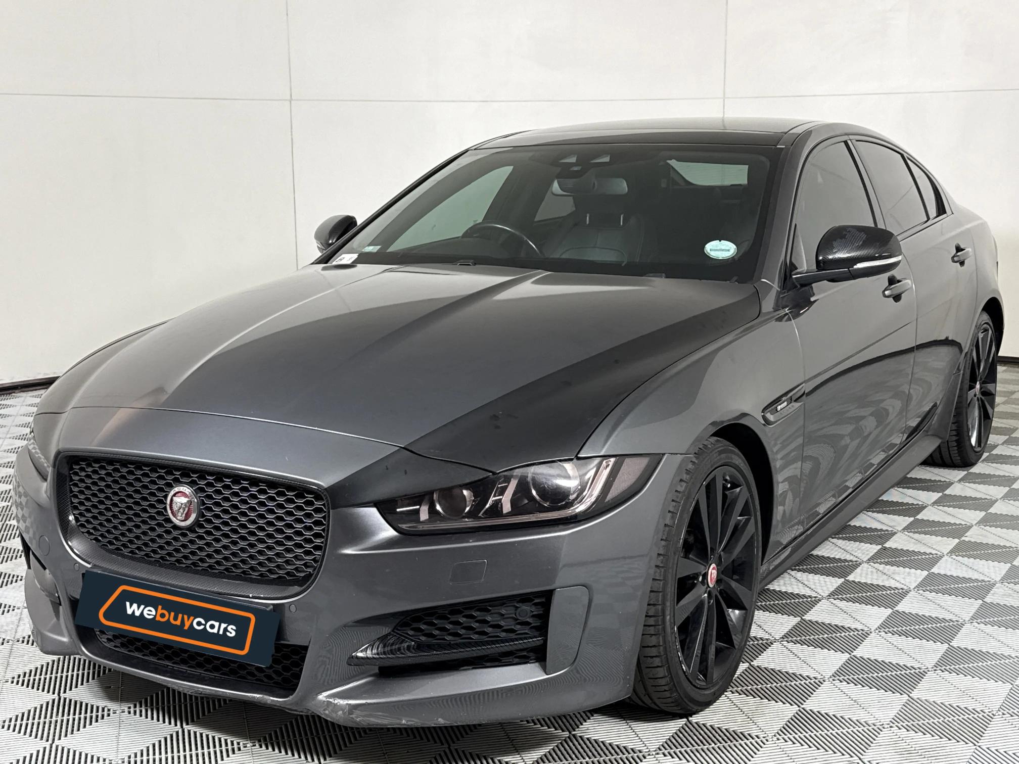 Jaguar XE 2.0 R-Sport Auto