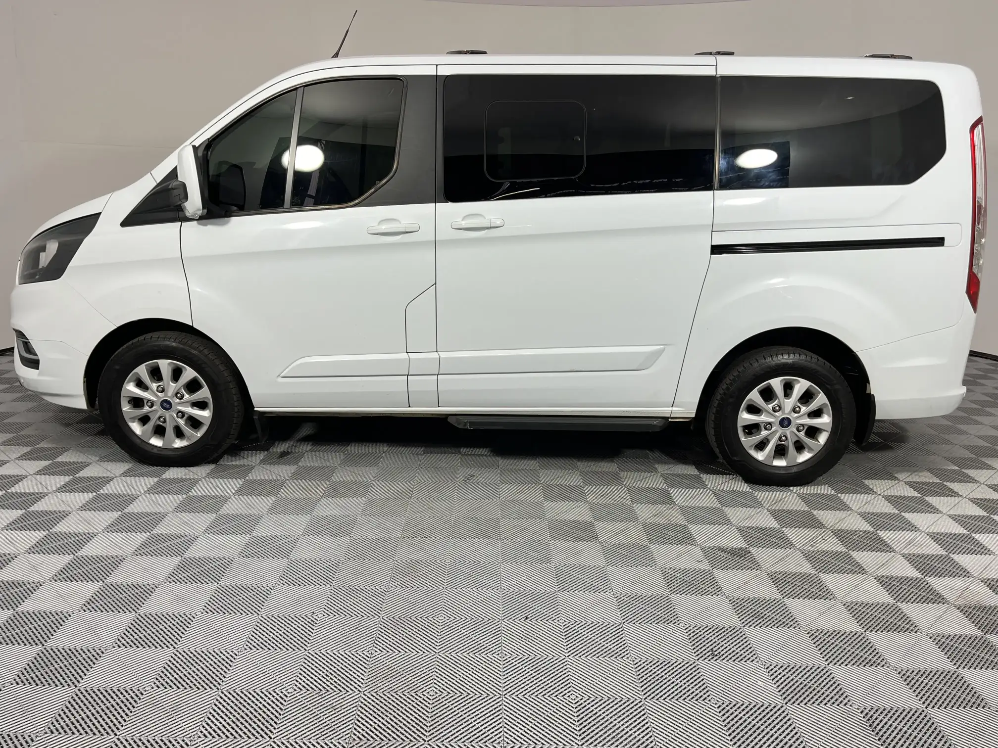 Ford Tourneo