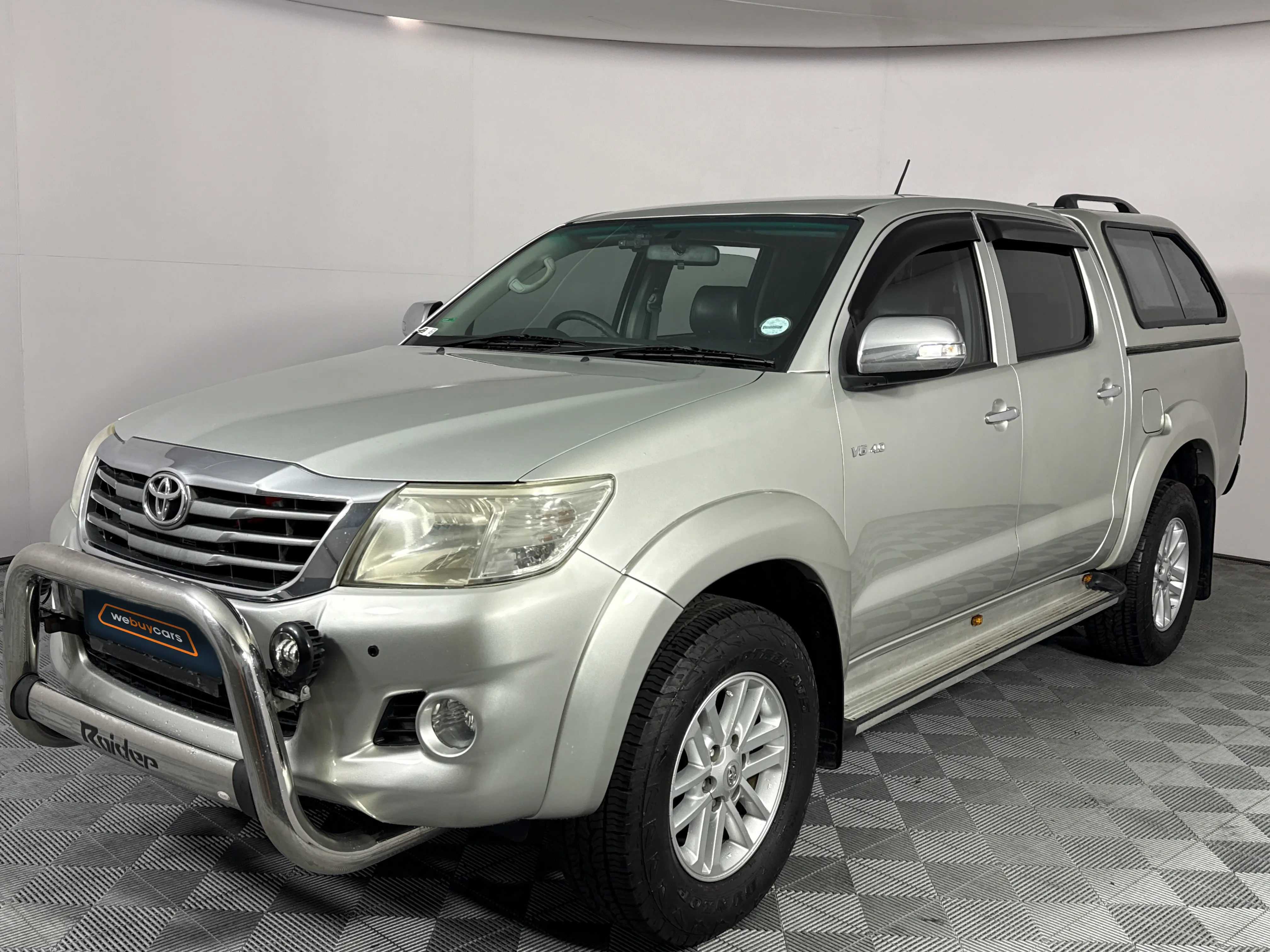 2013 Toyota Hilux 4.0 V6 Heritage R/B Auto Pick Up Double Cab