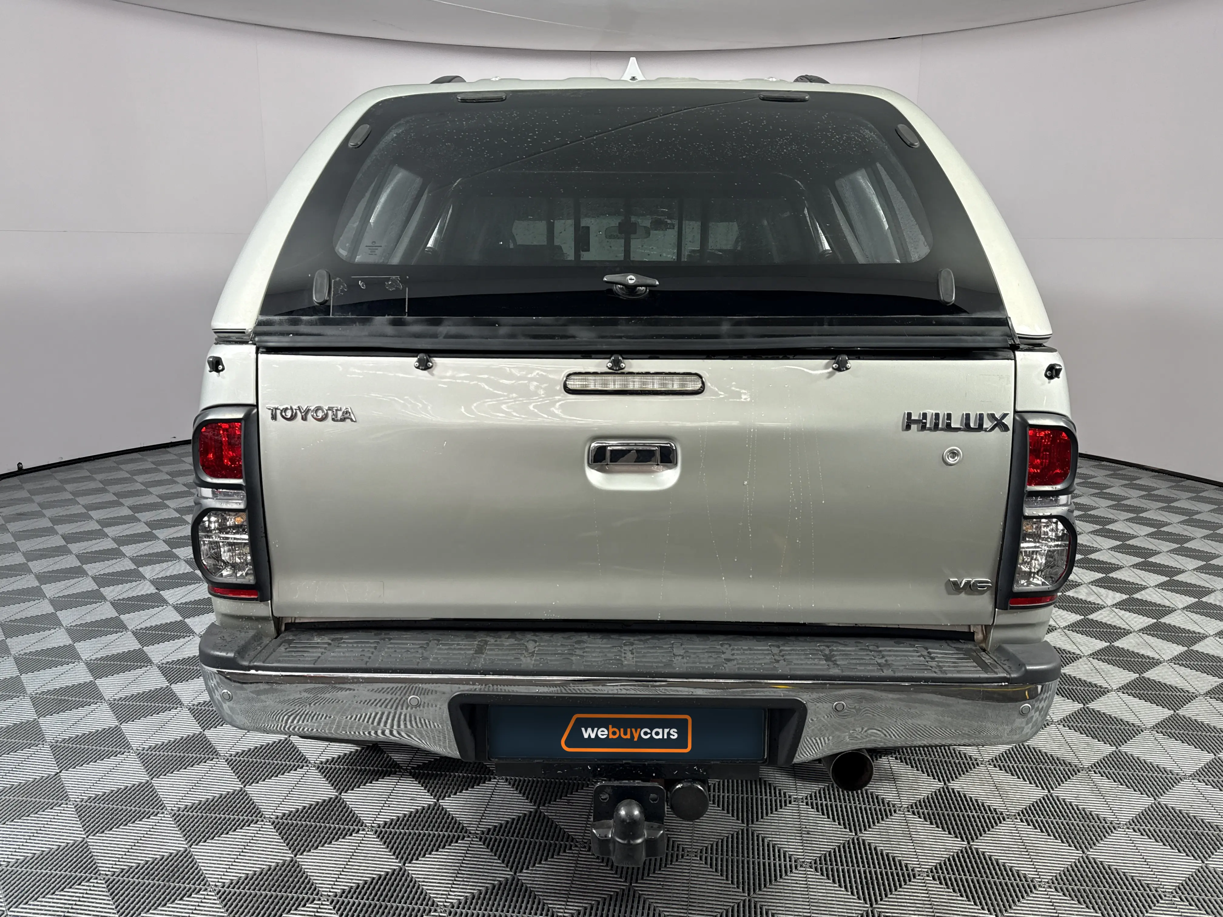 2013 Toyota Hilux 4.0 V6 Heritage R/B Auto Pick Up Double Cab, photo 5