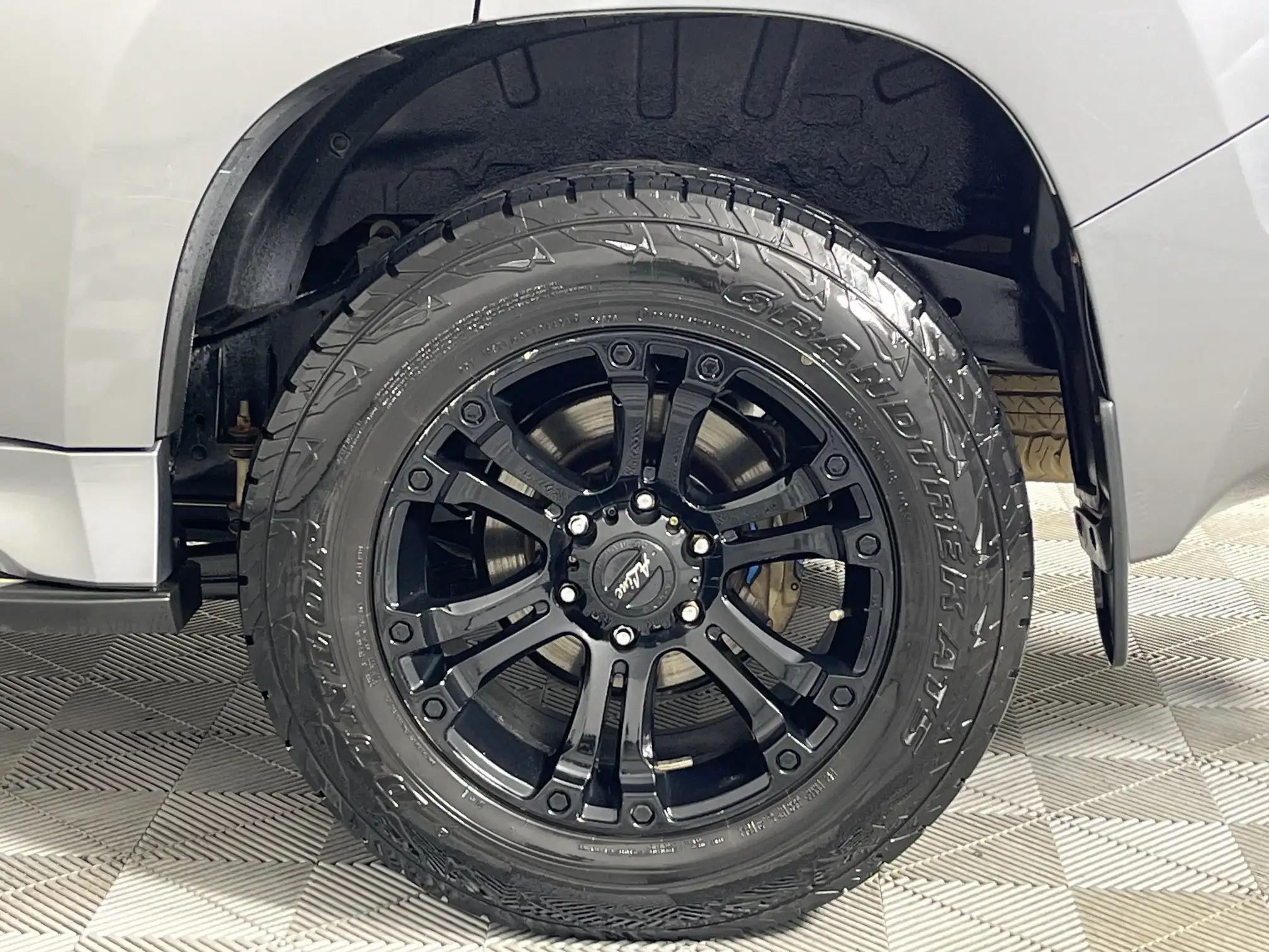 Mitsubishi Pajero Sport