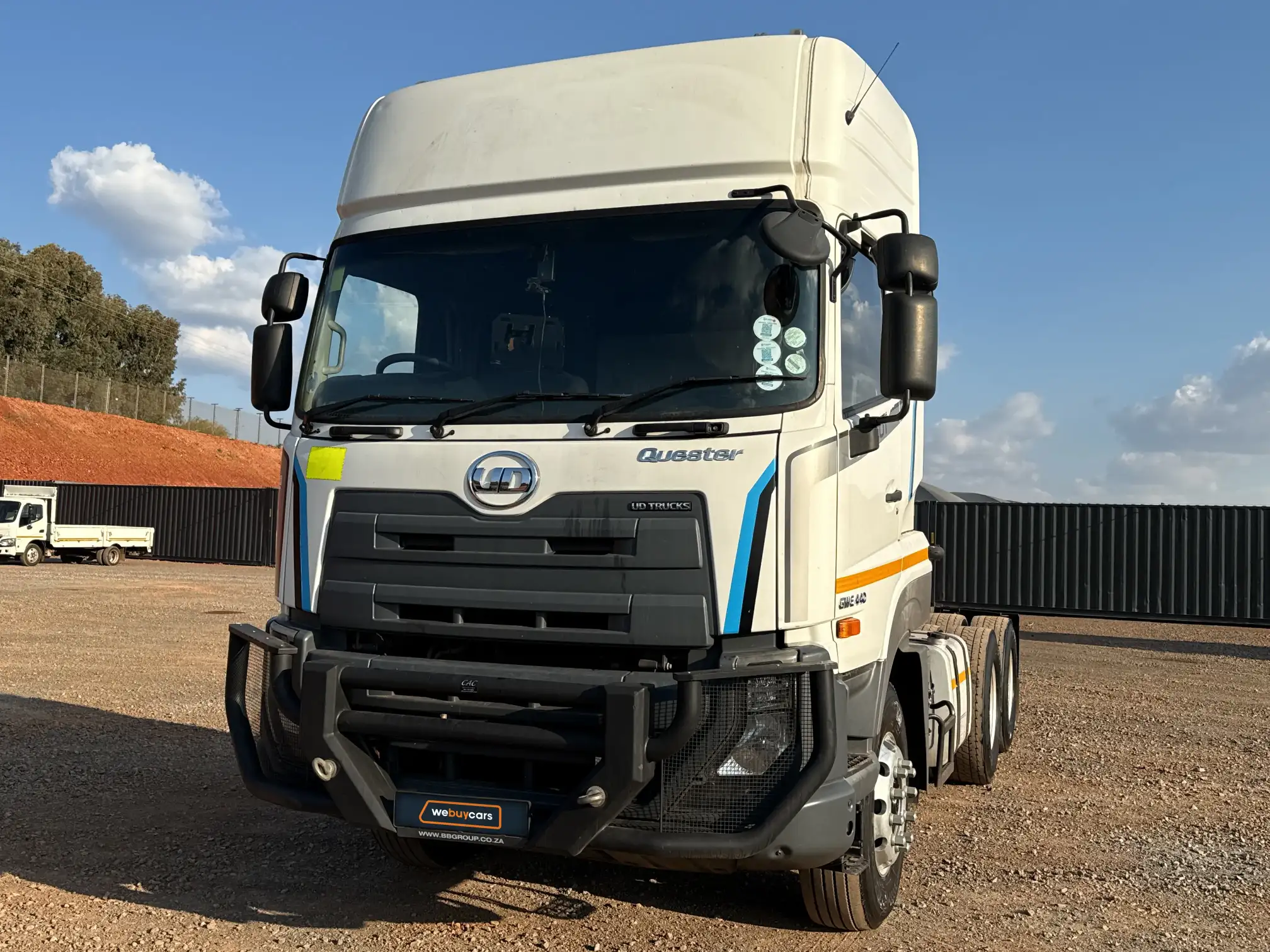 2023 Ud Trucks Quester