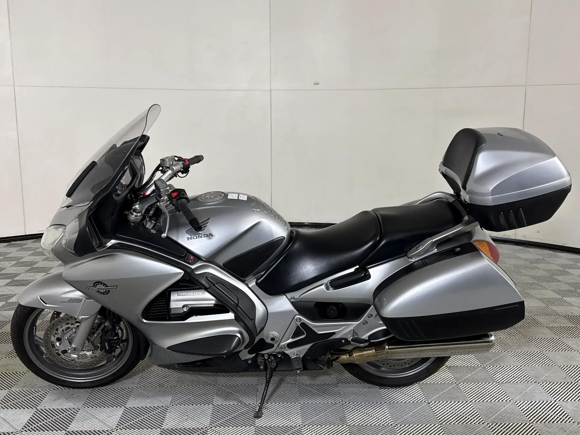 Honda ST