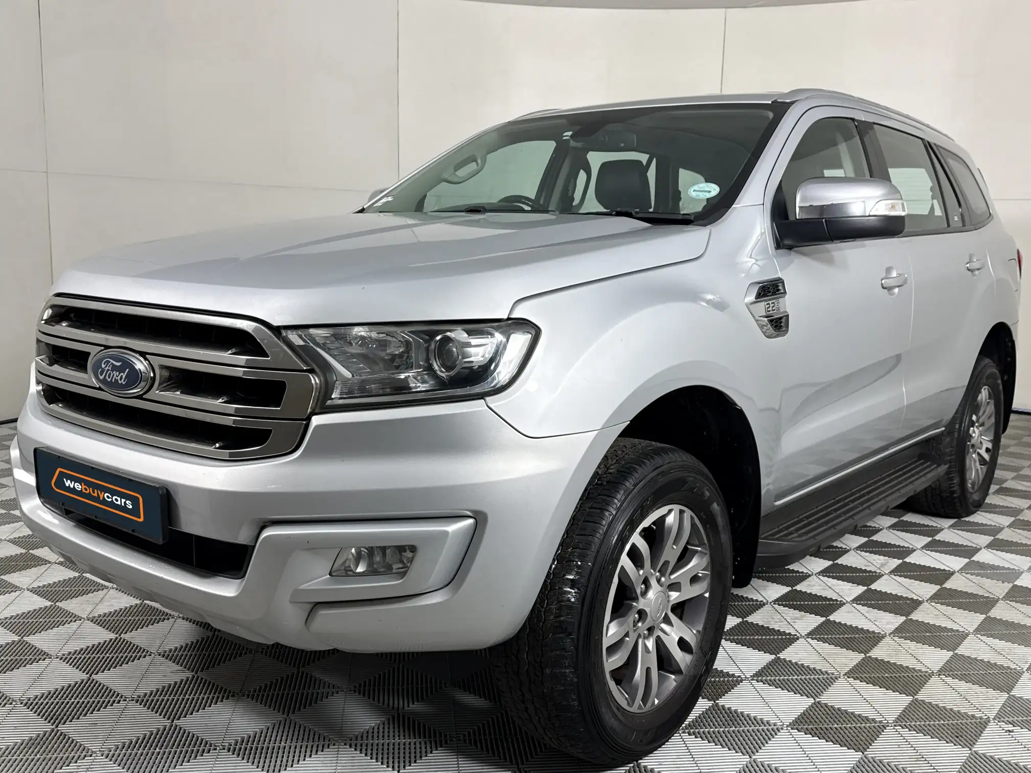 2017 Ford Everest