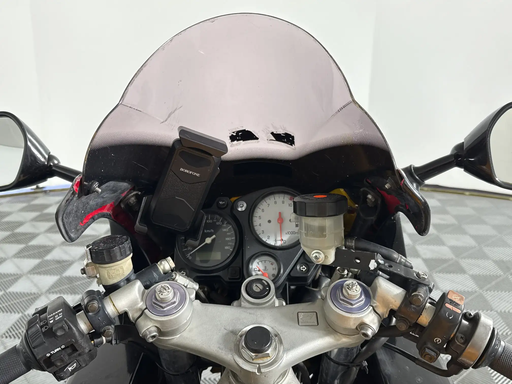 Honda VTR