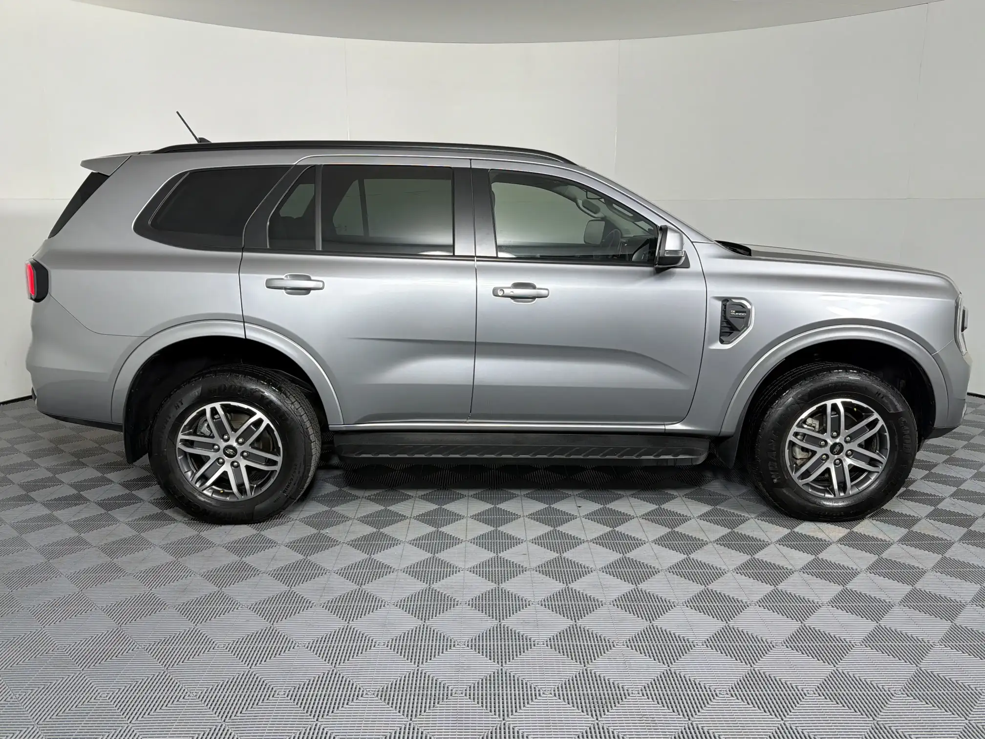 Ford Everest