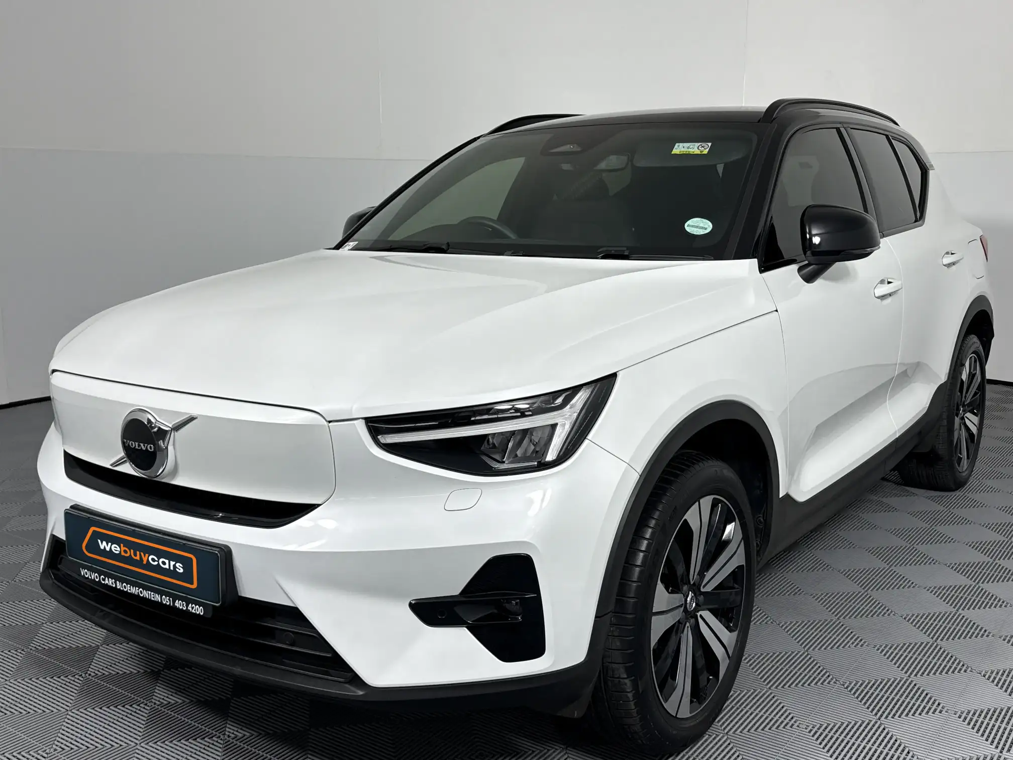 2023 Volvo Xc40