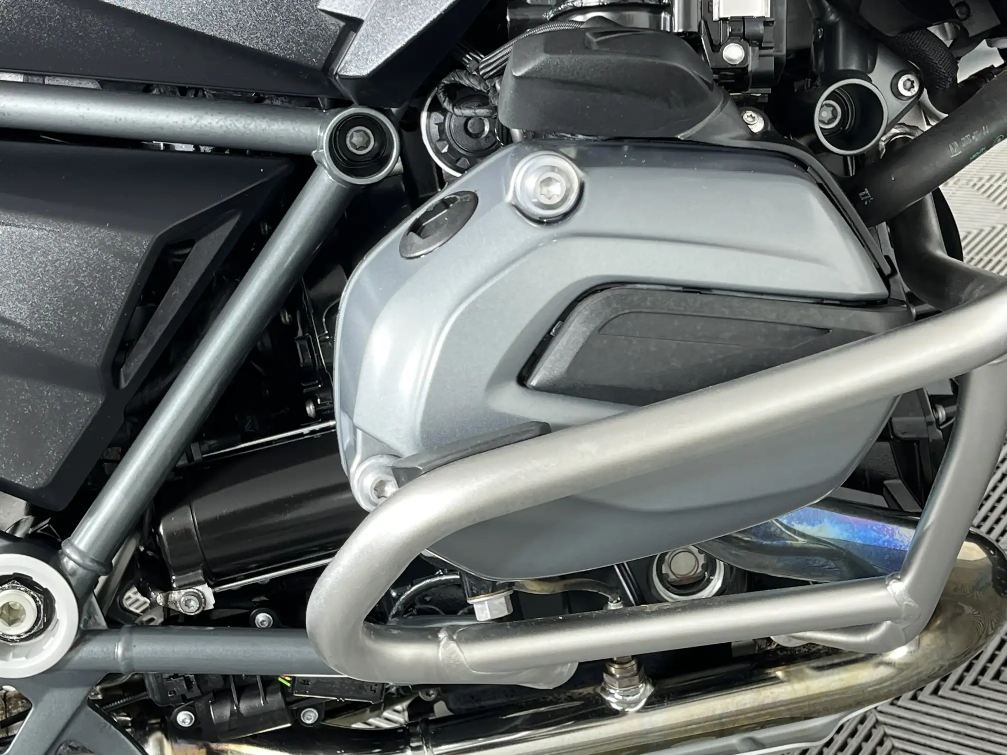 BMW R Series