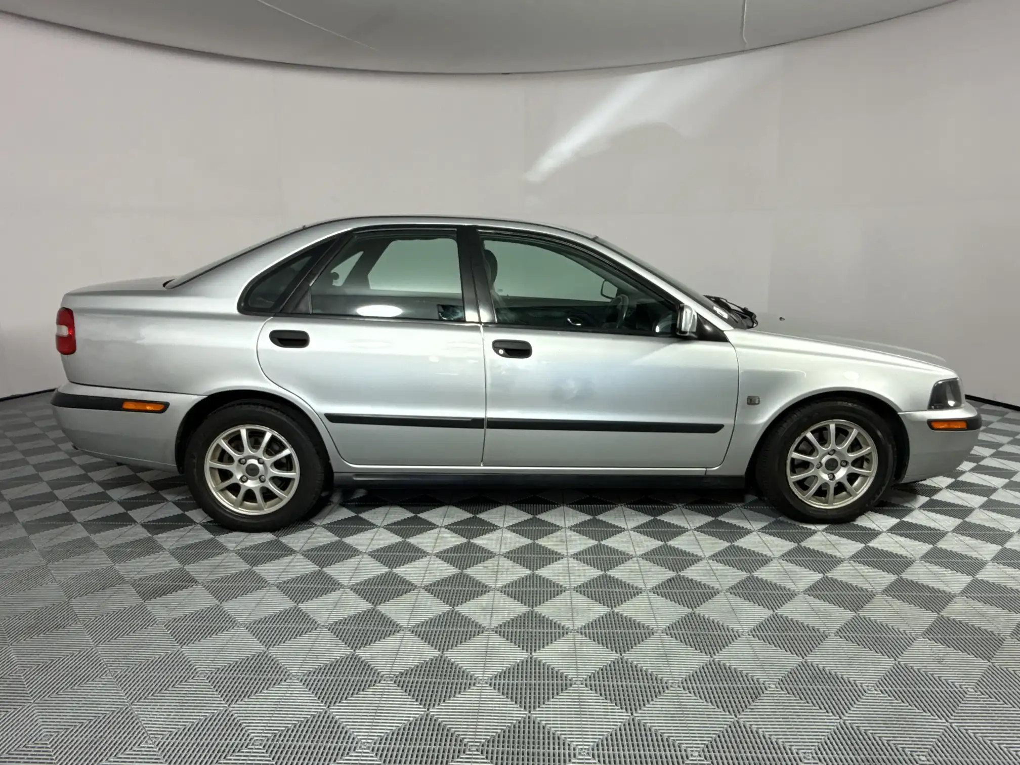 Volvo S40