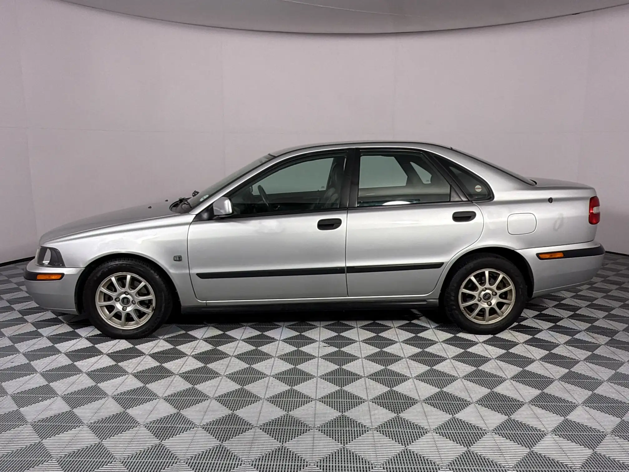 Volvo S40