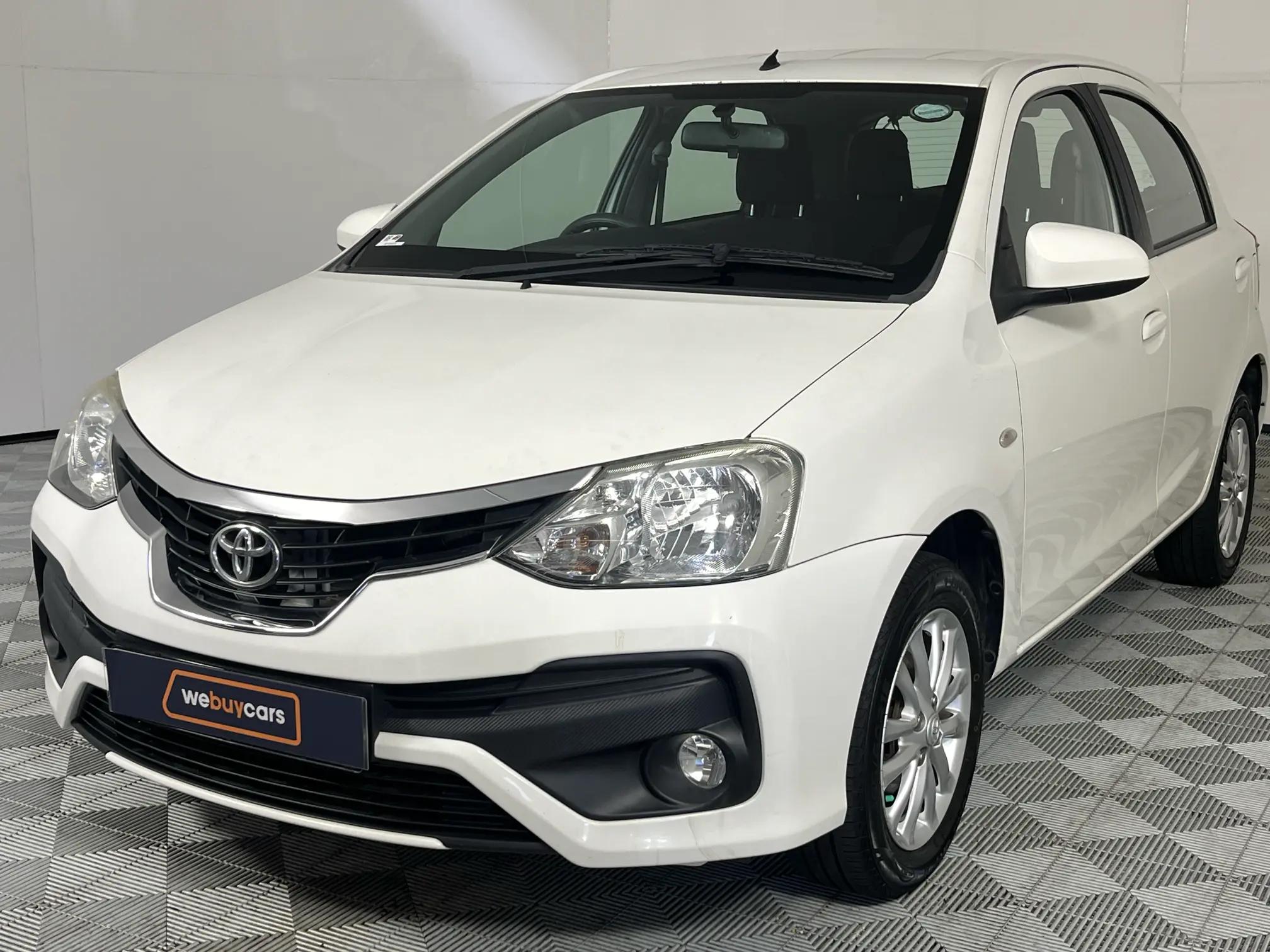 Toyota Etios 1.5 Xs/Sprint 5 Door for sale - R 131 900 | Carfind.co.za