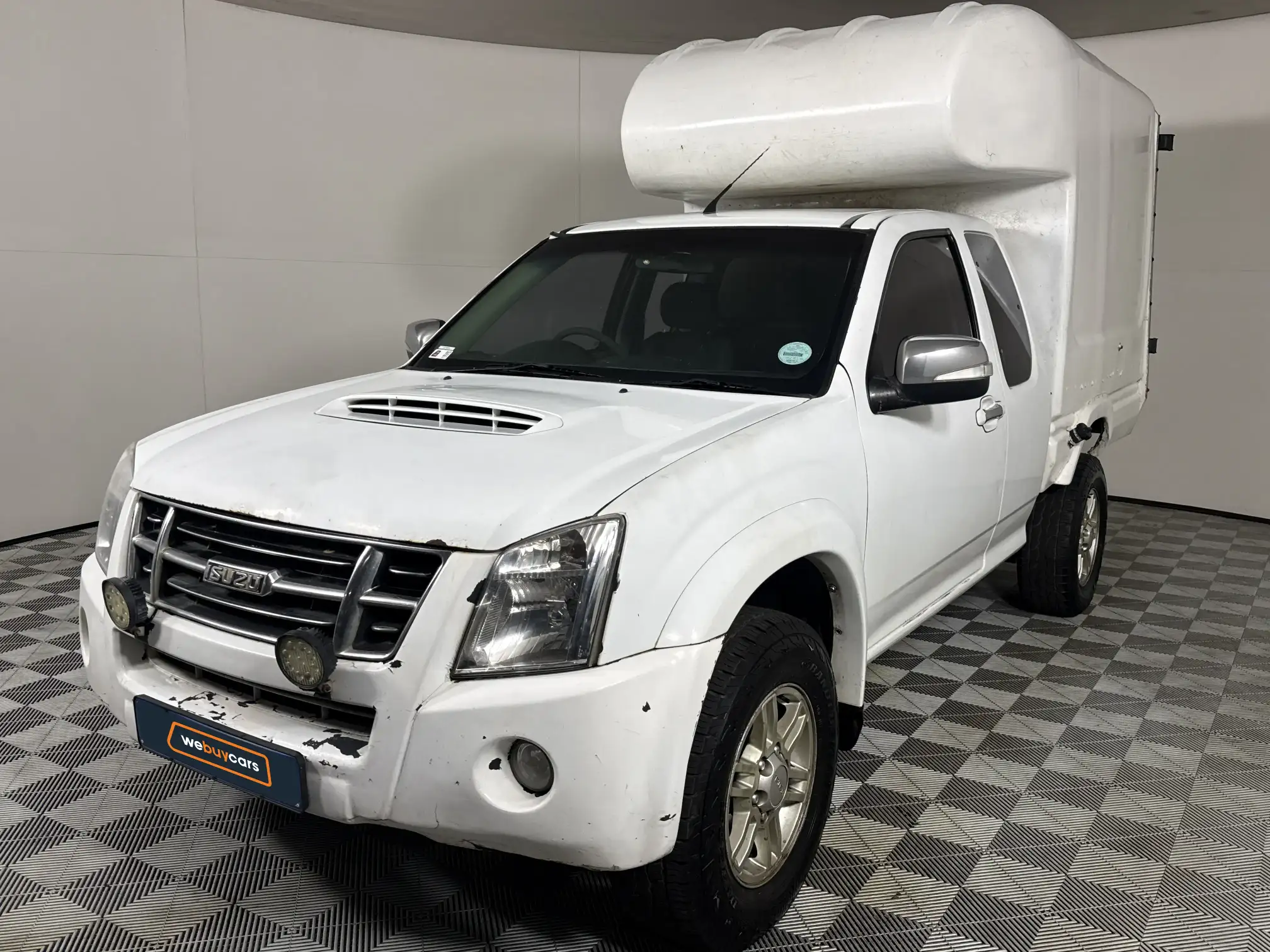 2013 Isuzu KB