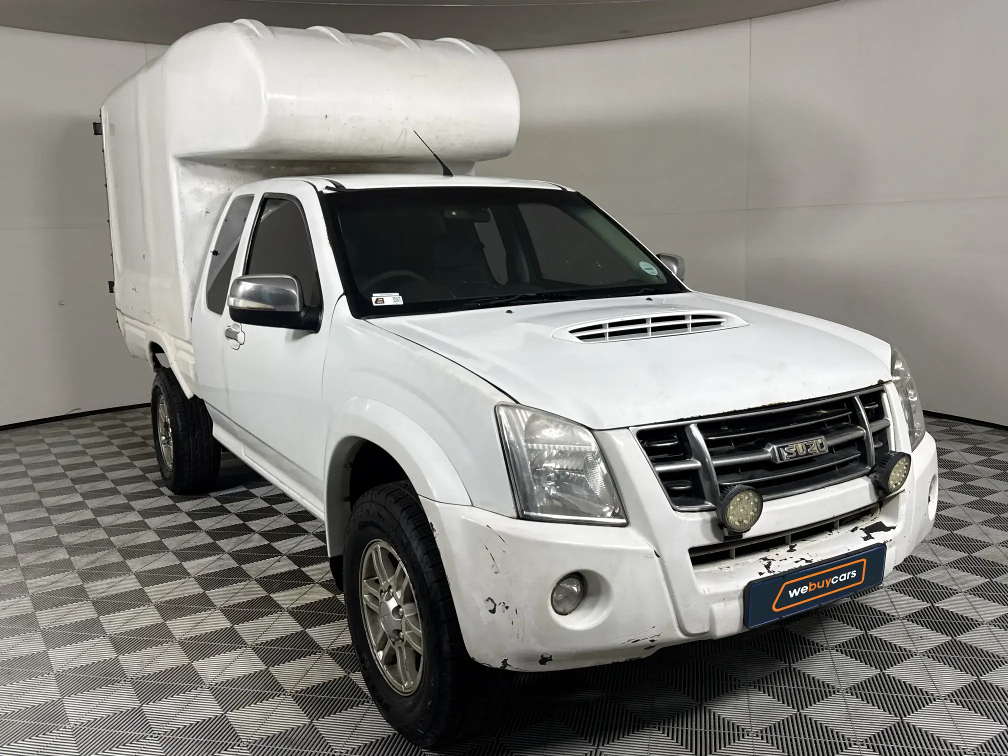 Isuzu KB
