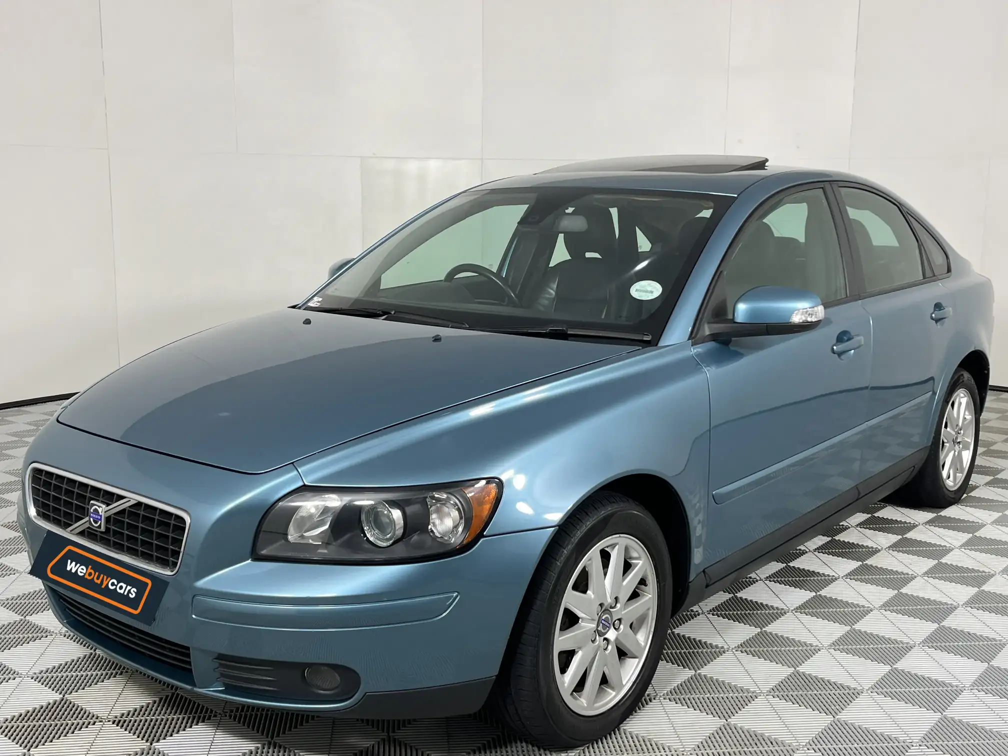 Volvo S40