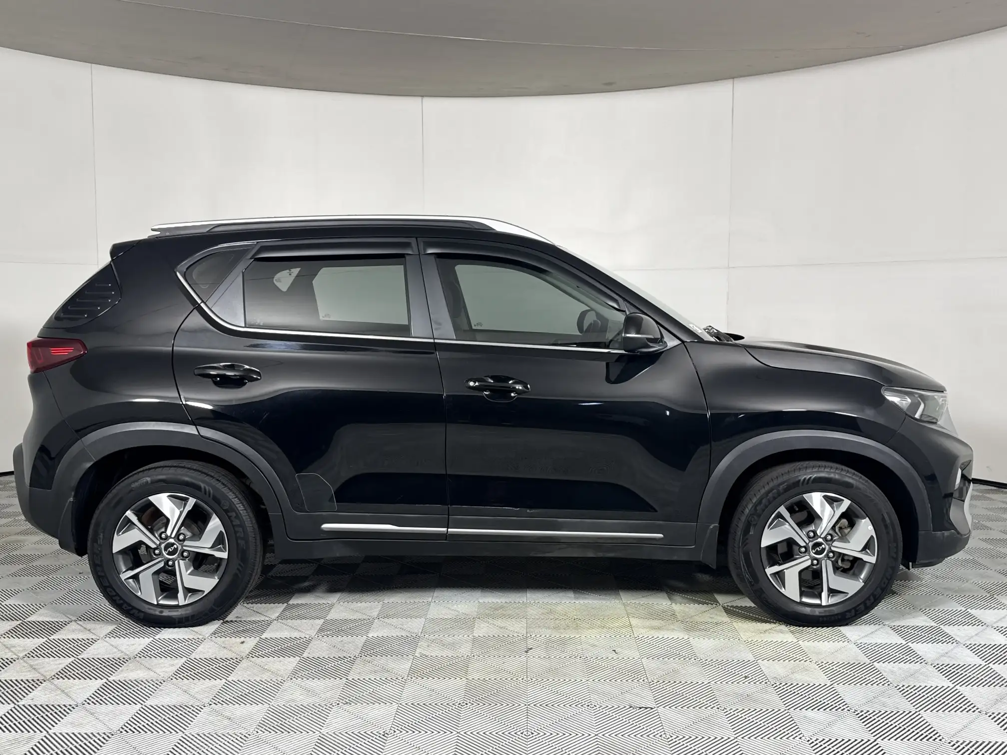 KIA Sonet