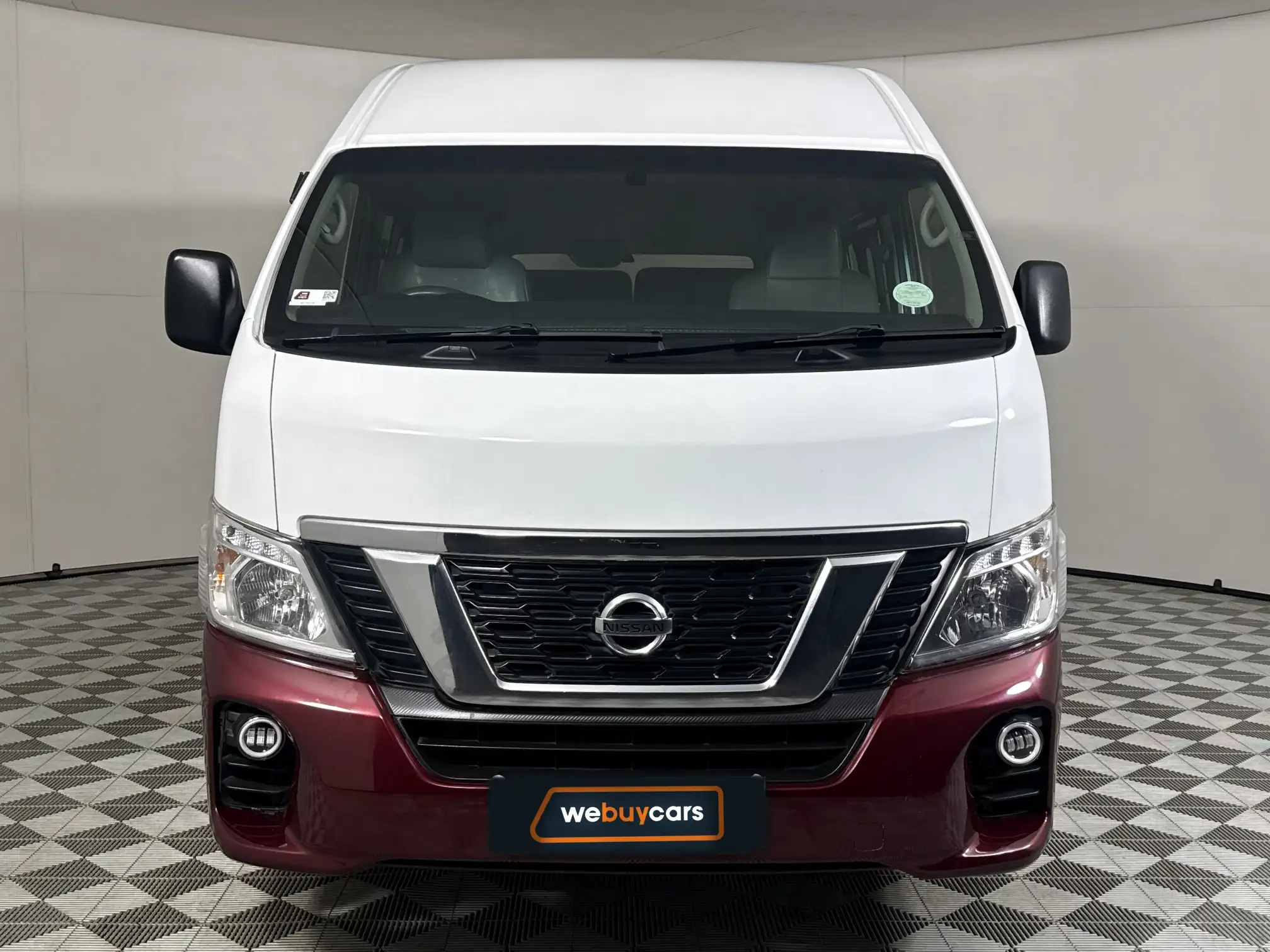 Nissan Nv350