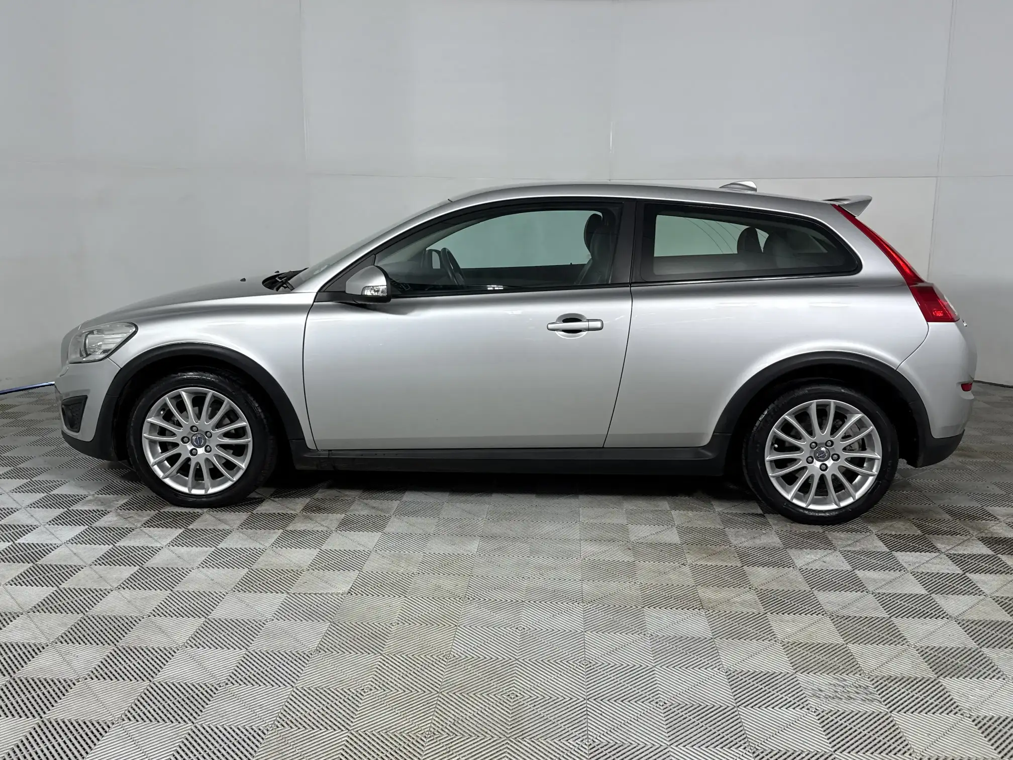 Volvo C30