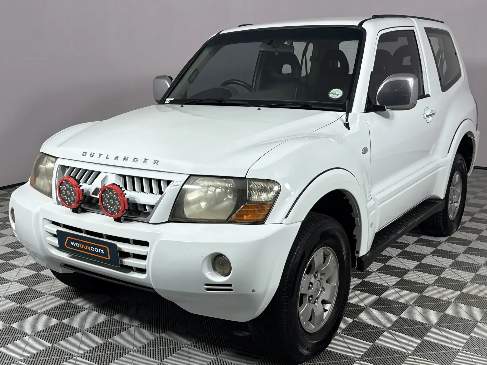 2003 Mitsubishi Pajero