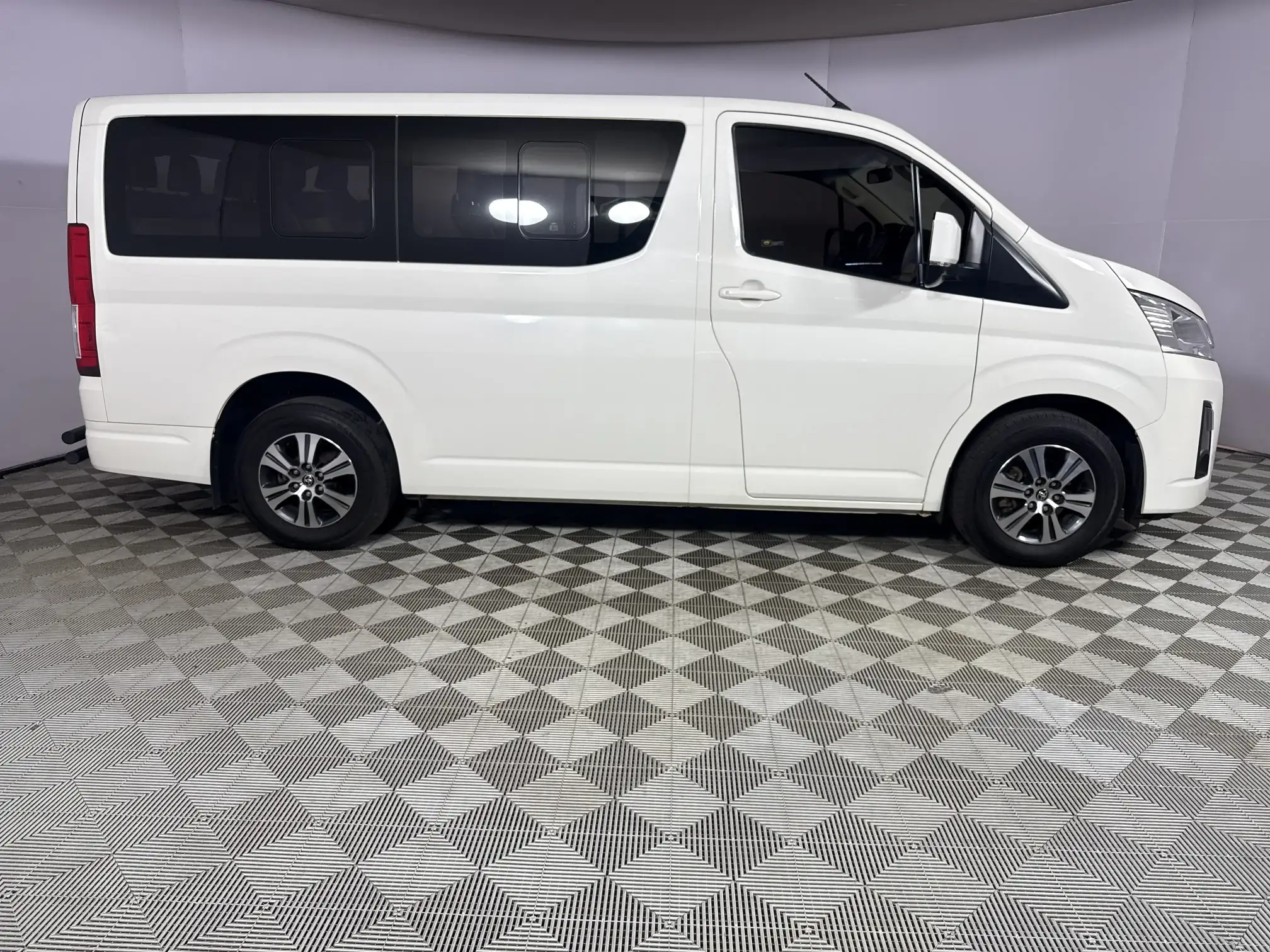 Toyota Quantum