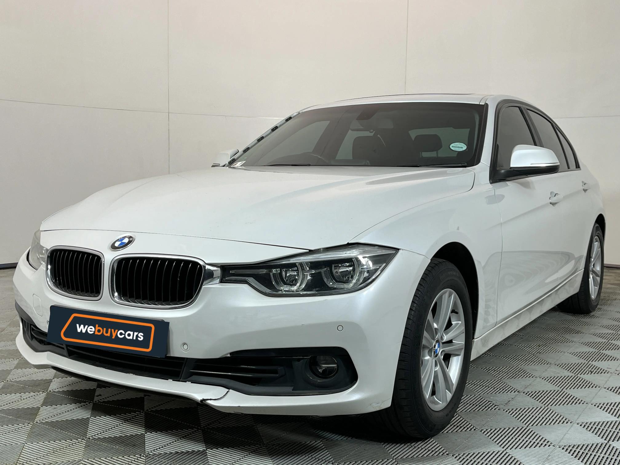 BMW 318i (F30) Auto